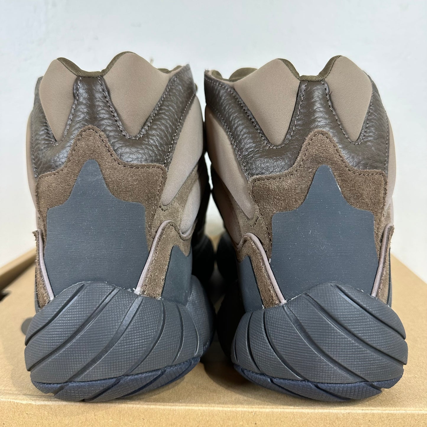 Yeezy 500 High Taupe Black Sz 10.5 DS