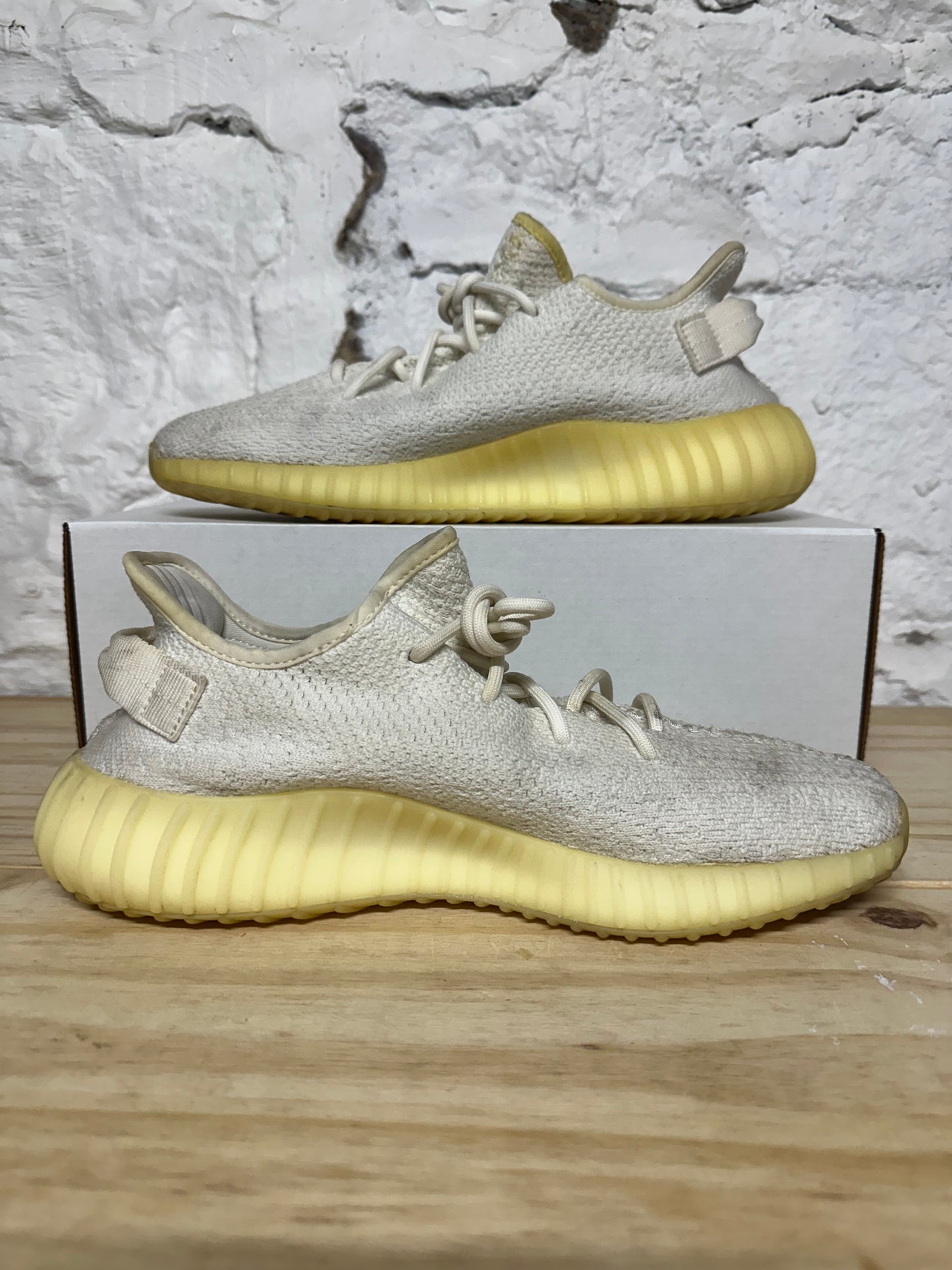 Yeezy 350 V2 Cream Sz 10