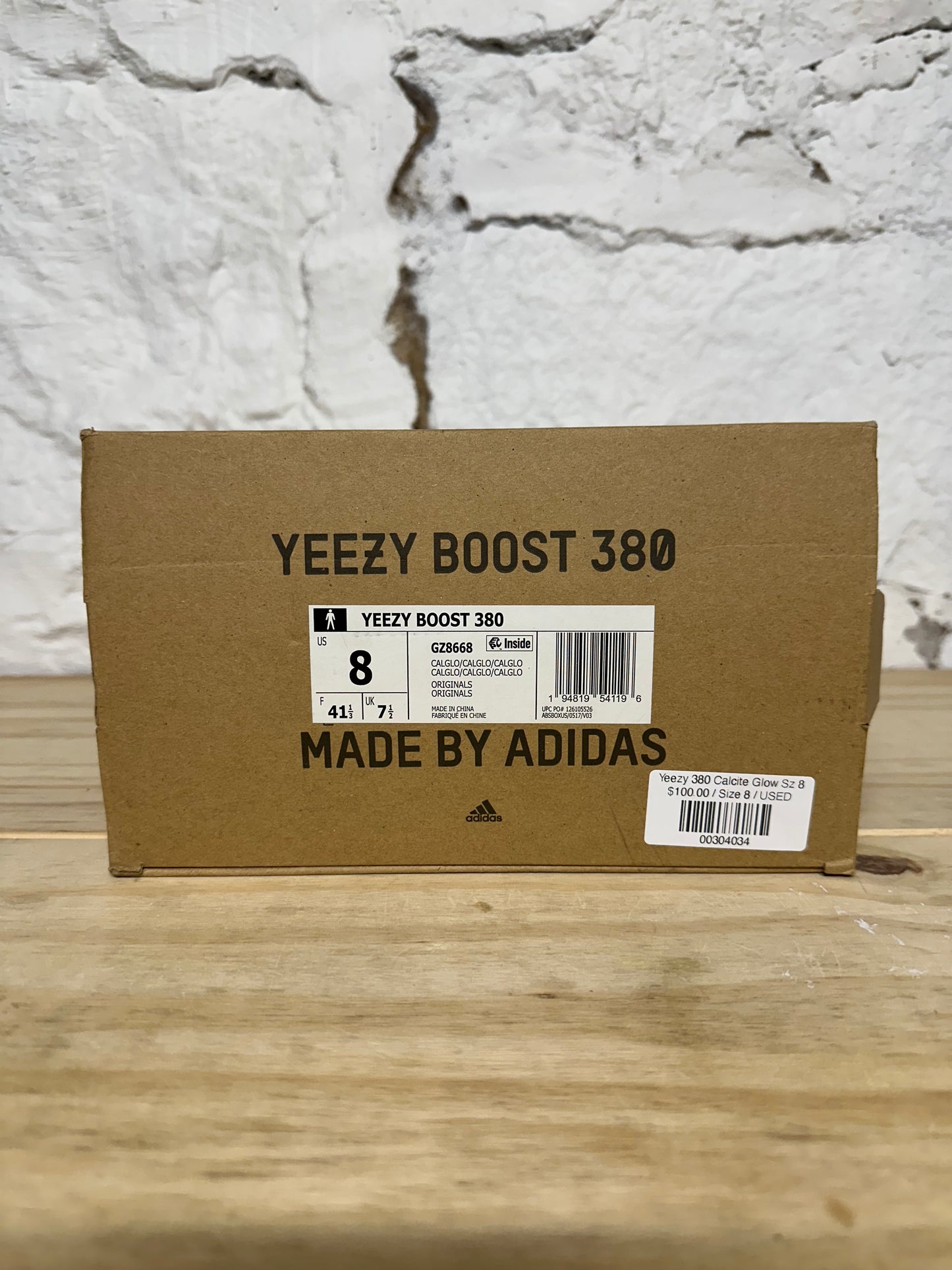 Yeezy 380 Calcite Glow Sz 8