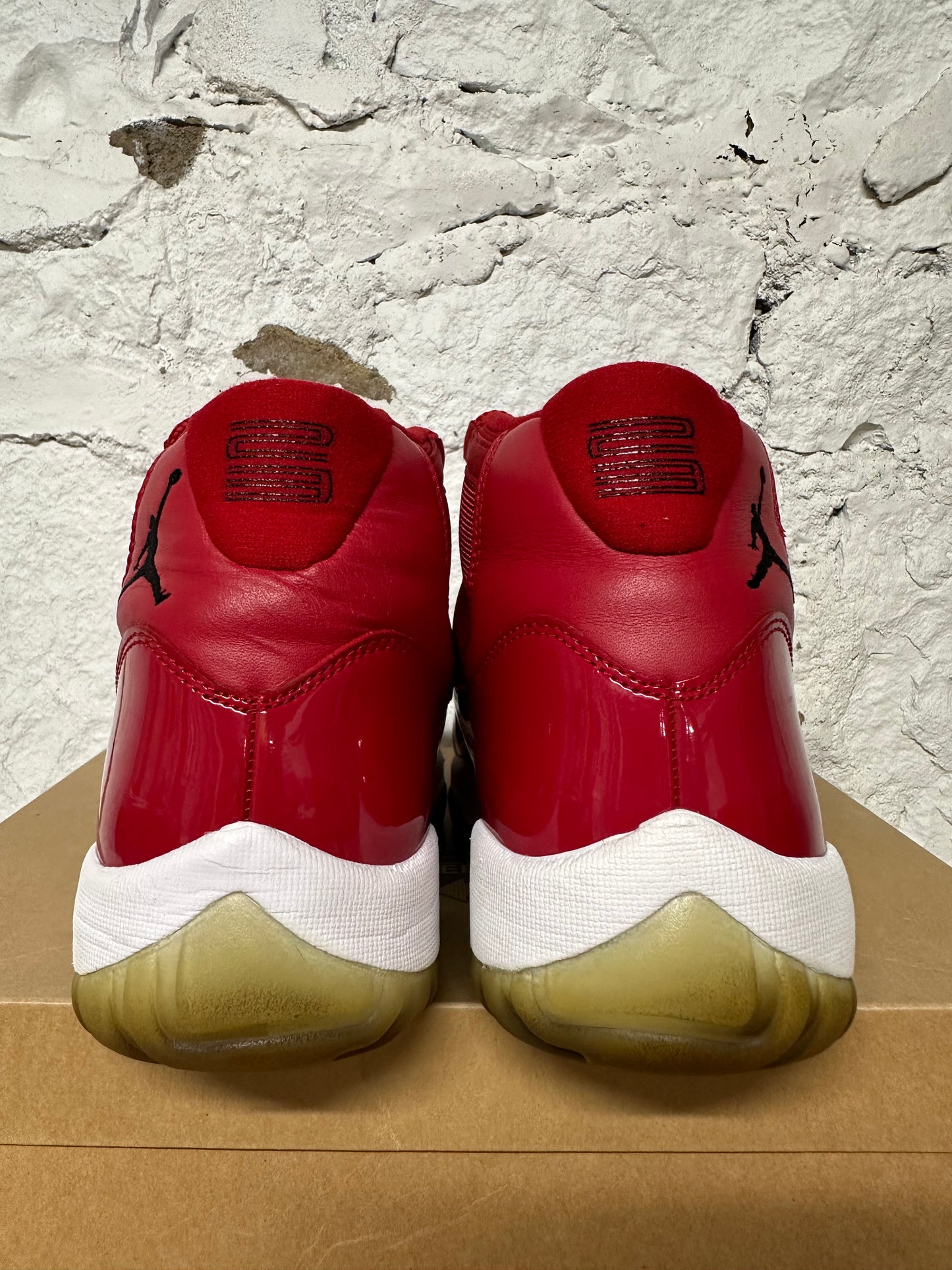 Air Jordan 11 High Win Like 96 Sz 12