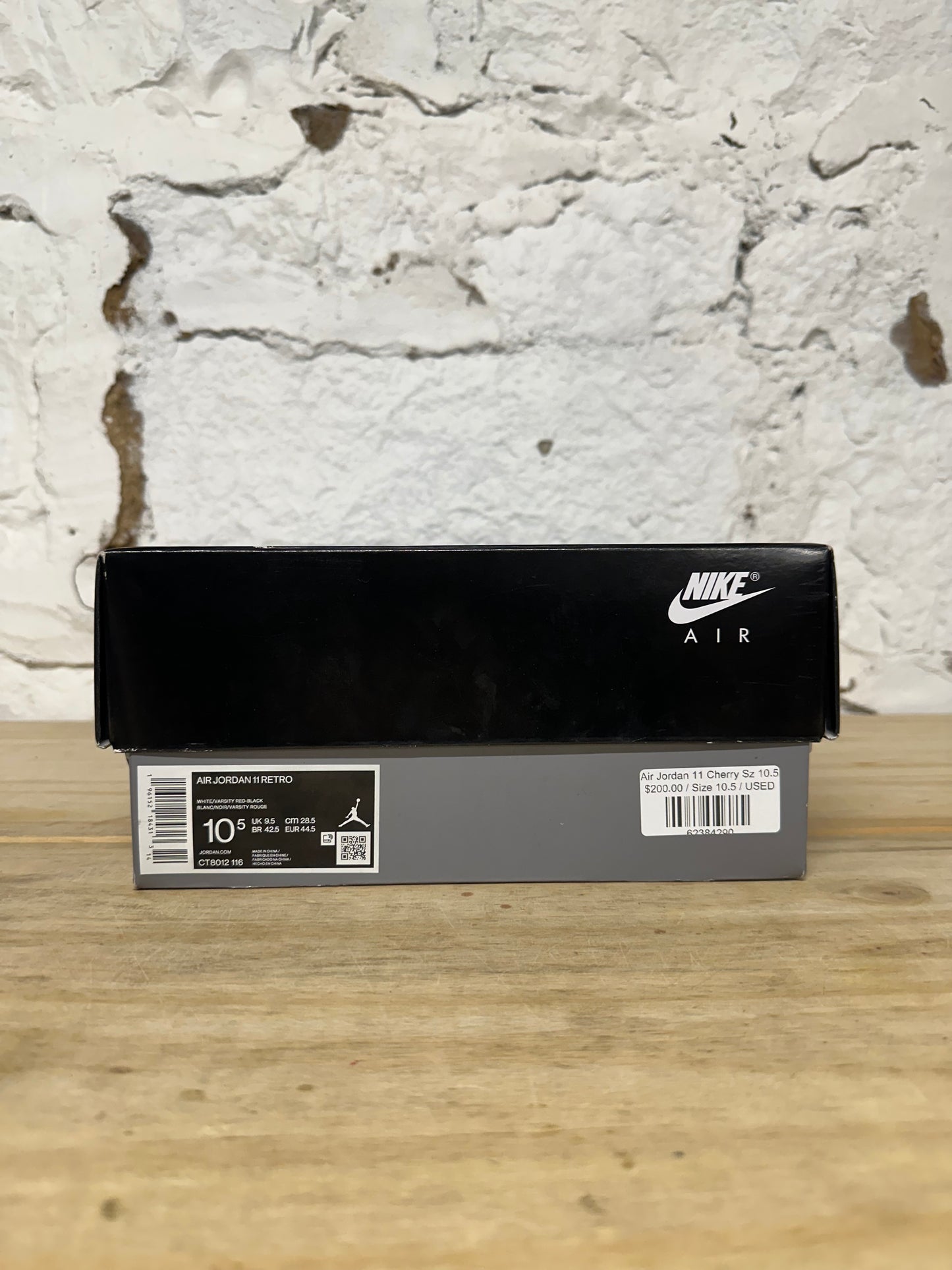 Air Jordan 11 High Cherry Sz 10.5
