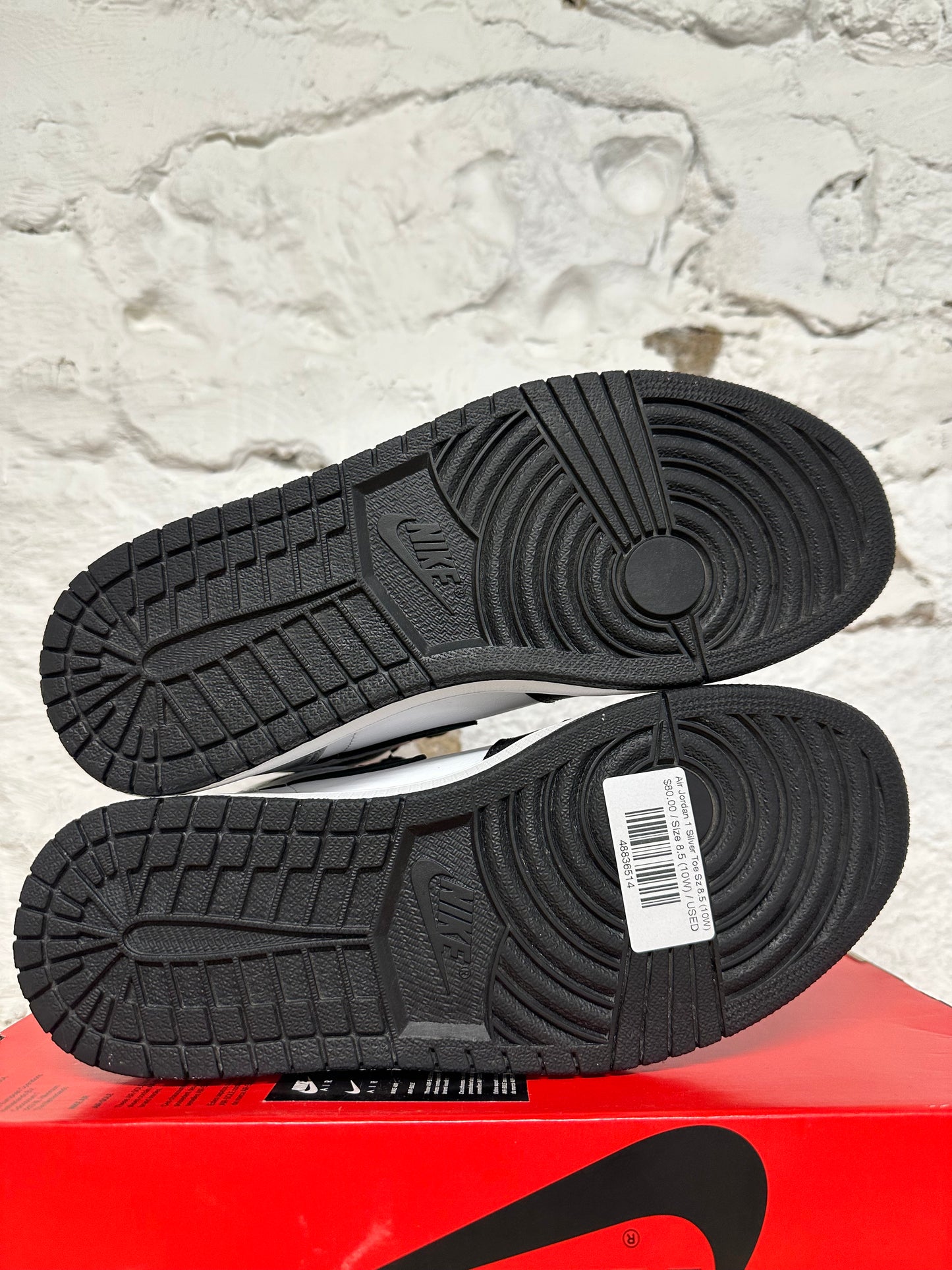 Air Jordan 1 High Silver Toe Sz 8.5 (10W)