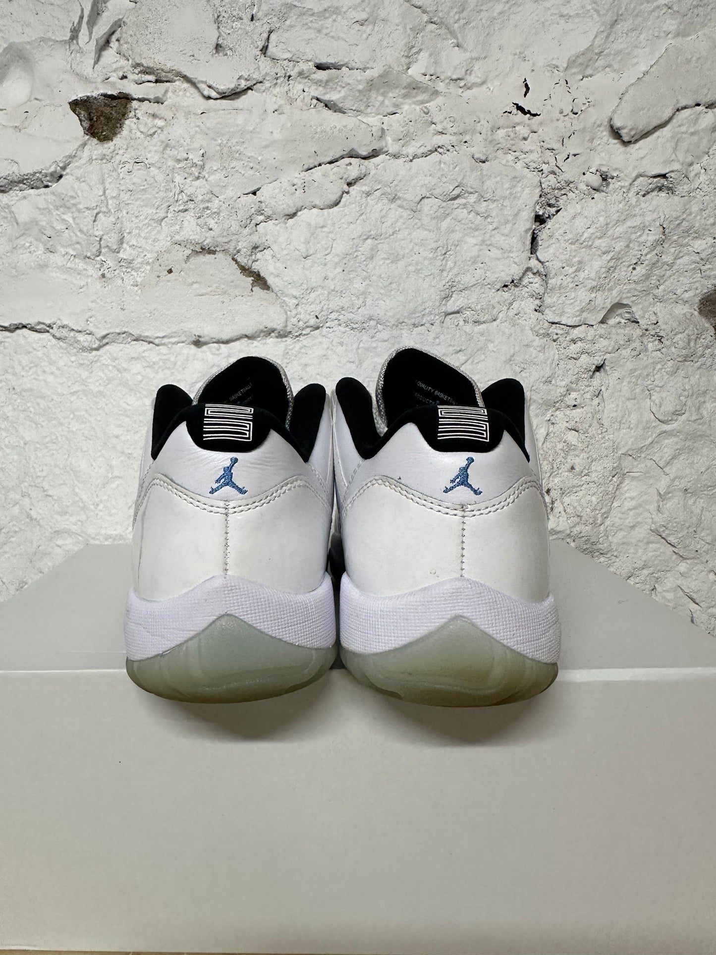 Air Jordan 11 Low Legend Blue Sz 8
