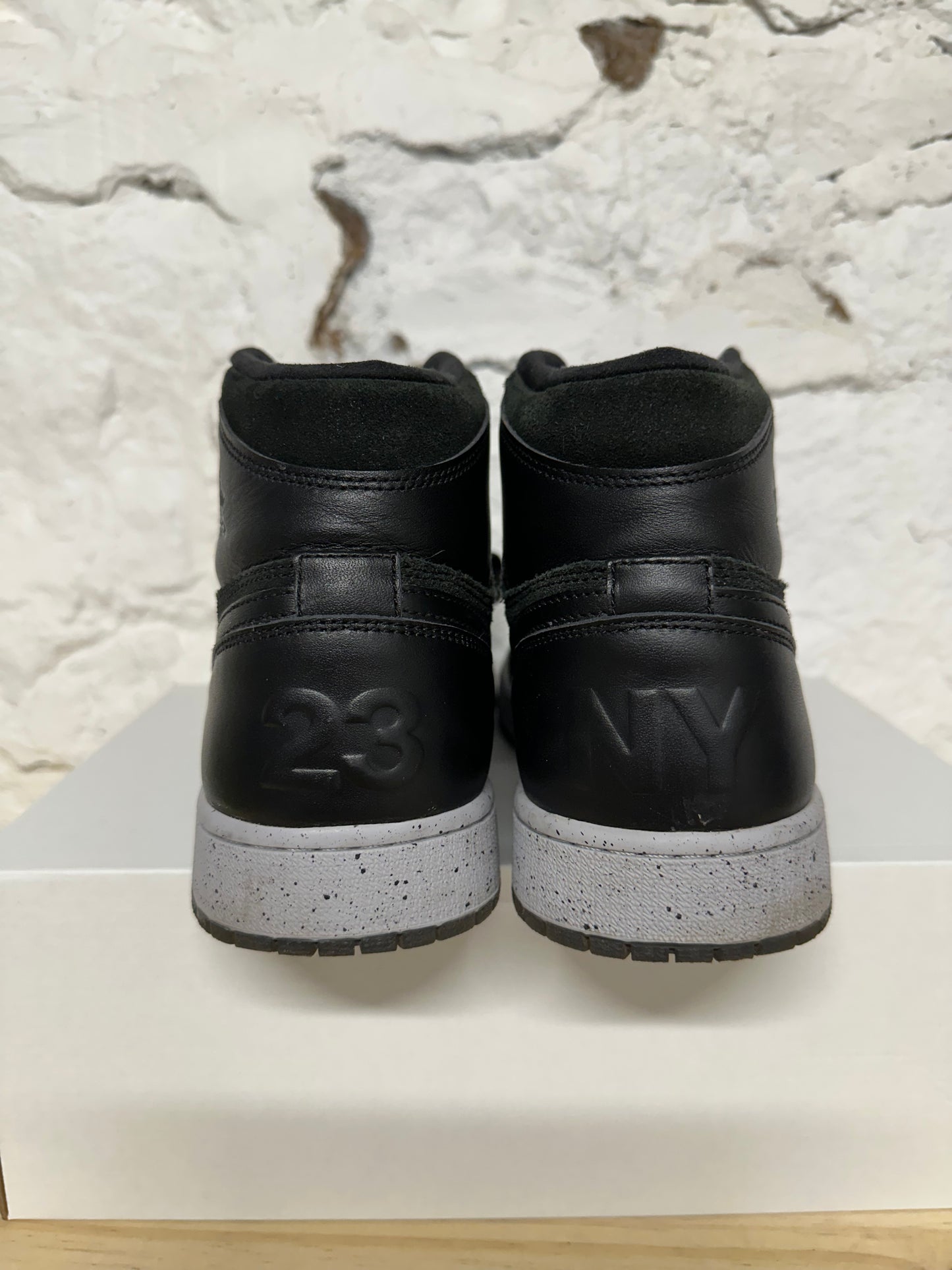 Air Jordan 1 High 23NY Sz 12