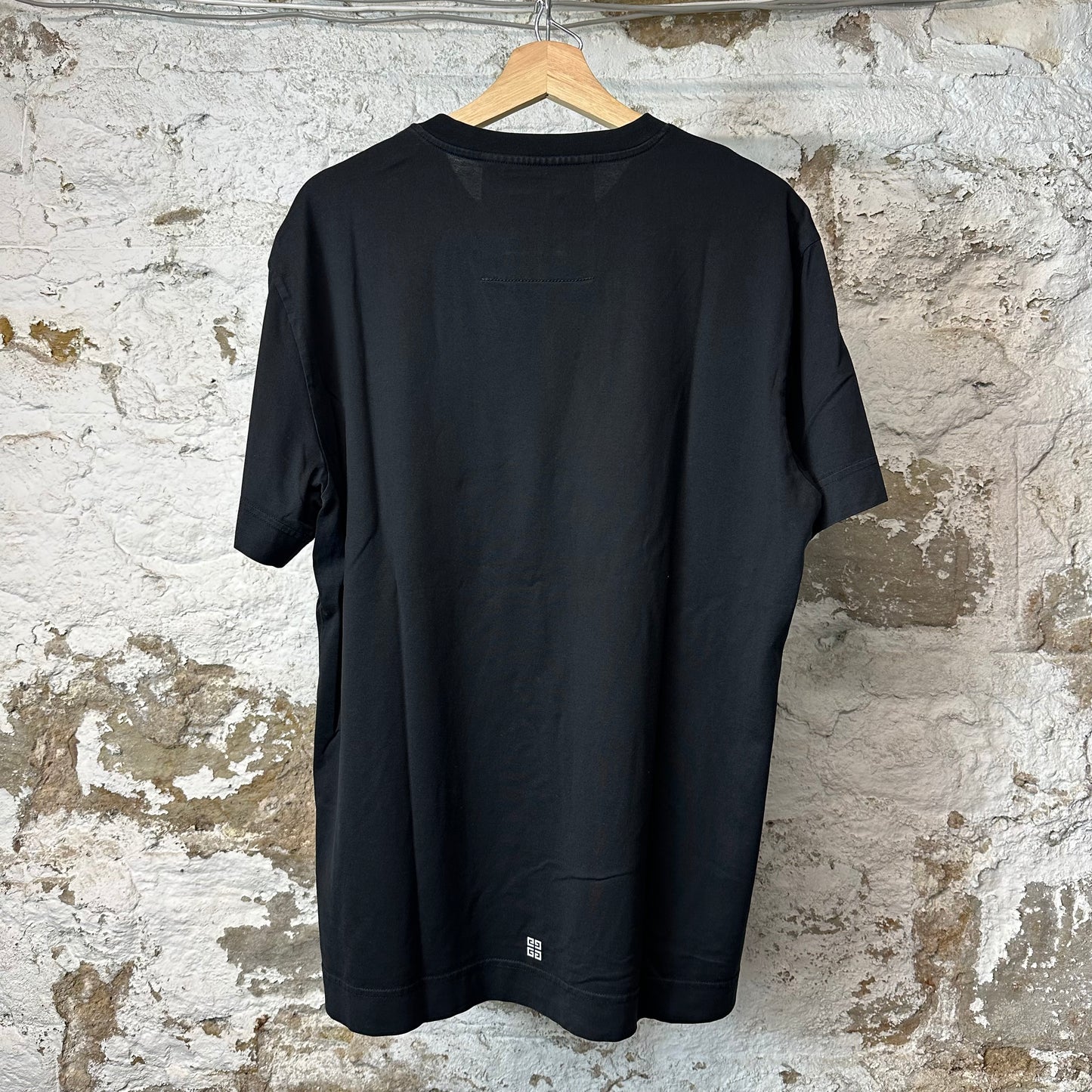 Givenchy White Spellout Black T-Shirt Sz XL