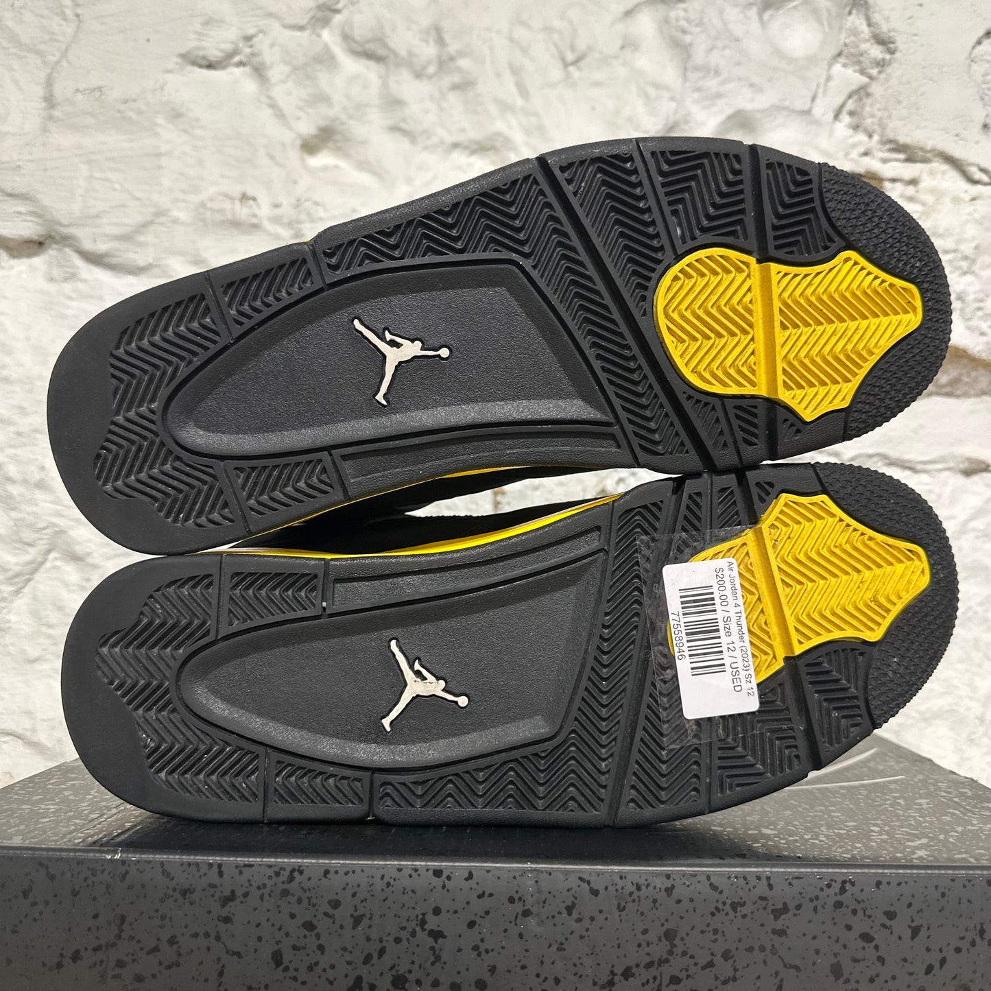 Air Jordan 4 Thunder (2023) Sz 12