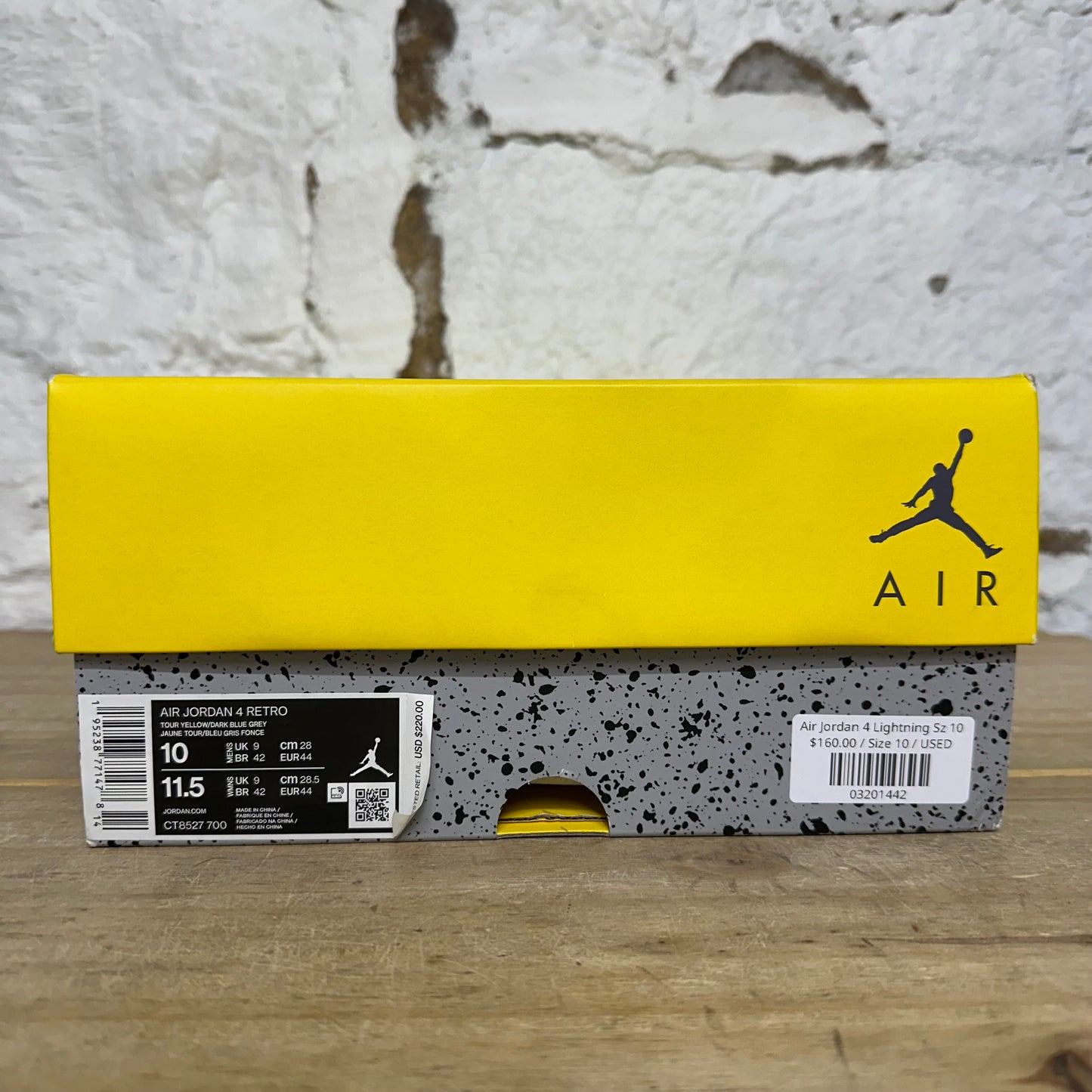 Air Jordan 4 Lightning Sz 10
