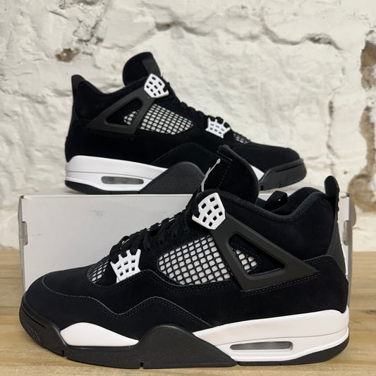 Air Jordan 4 White Thunder Sz 10.5 DS