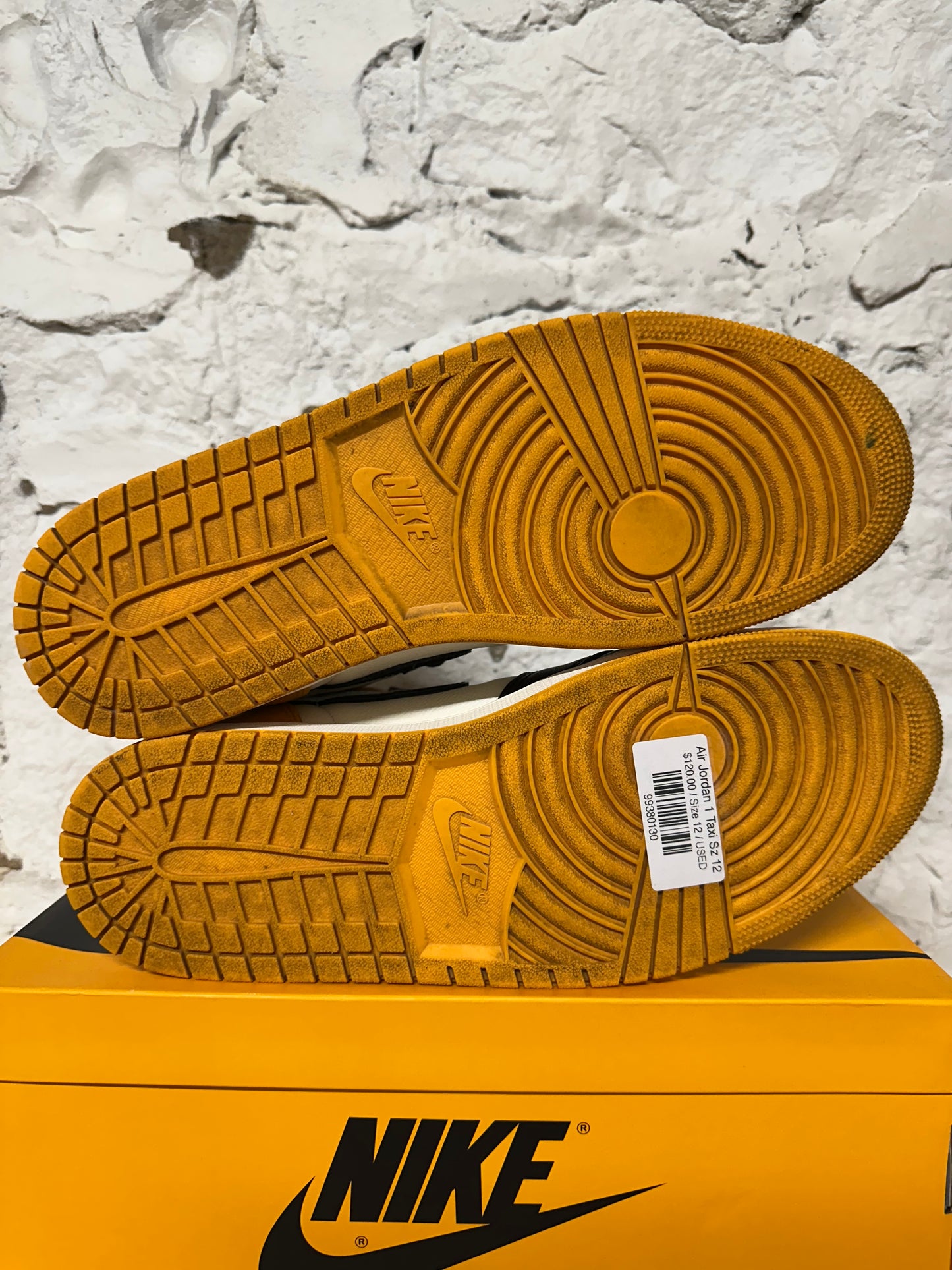 Air Jordan 1 High Taxi Sz 12