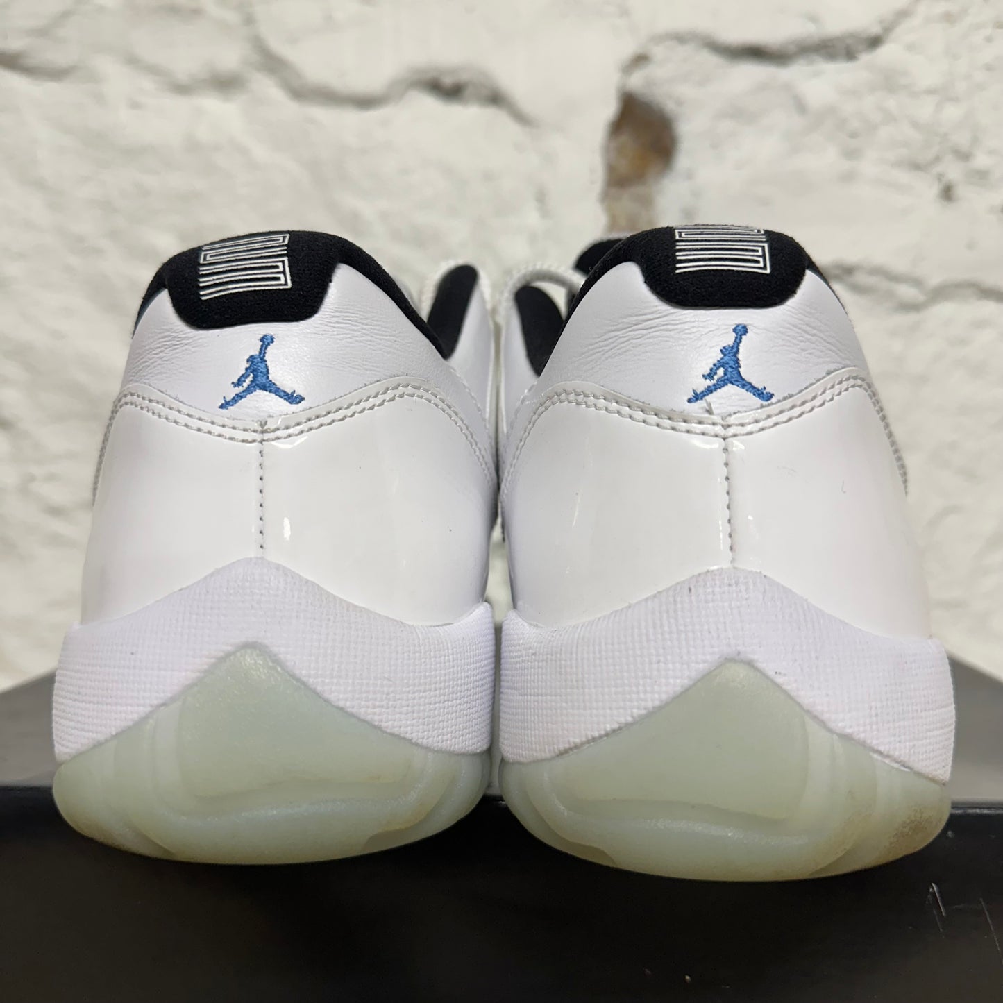 Air Jordan 11 Low Legend Blue Sz 11.5