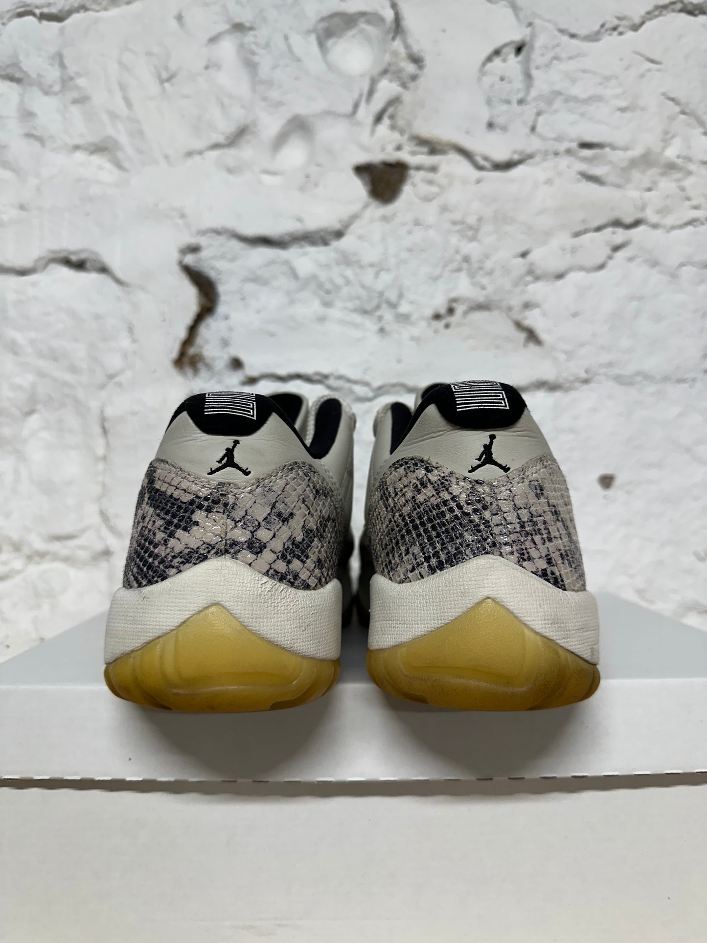 Air Jordan 11 Low Bone Snakeskin Sz 10