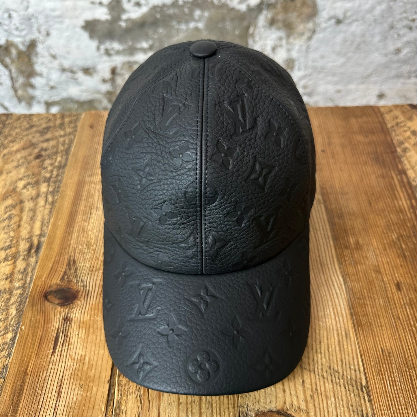 Louis Vuitton Black Monogram Empreinte Leather Hat Sz (60)