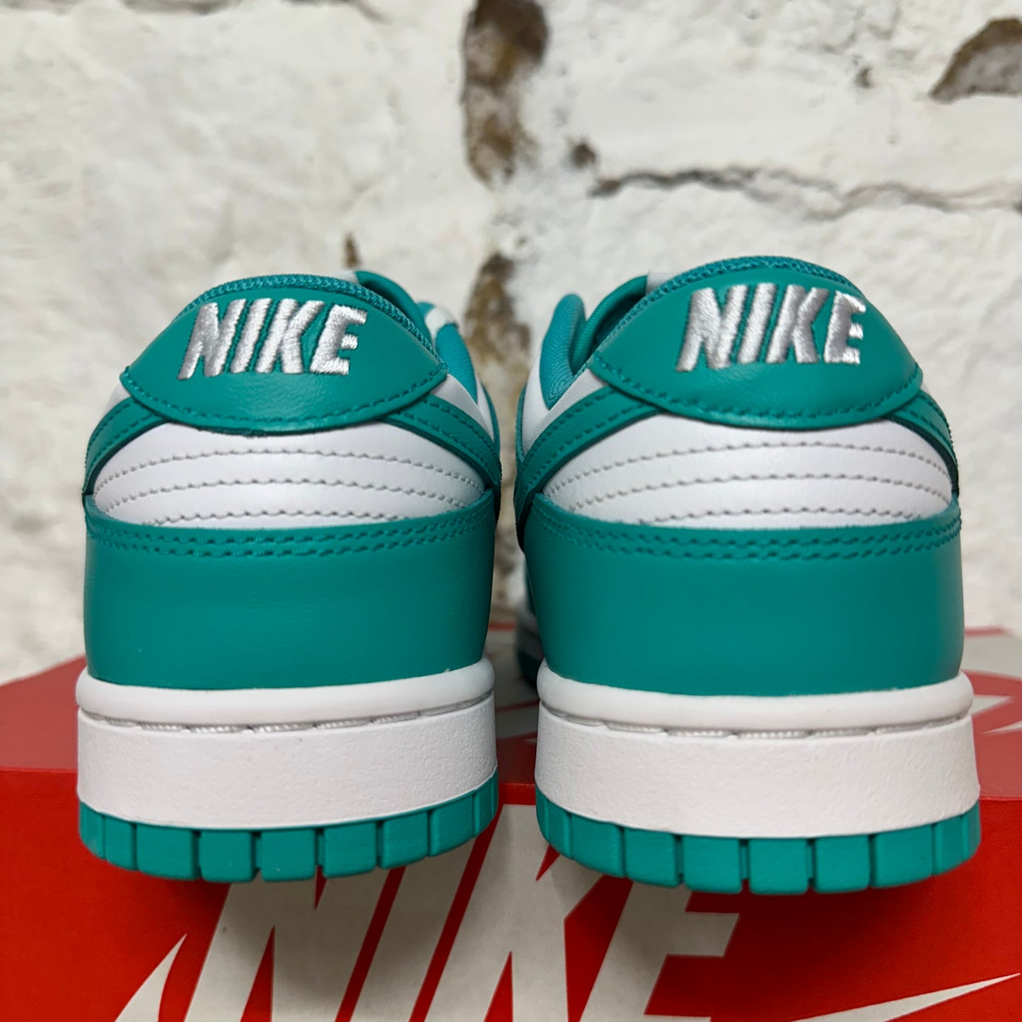 Nike Dunk Low Clear Jade Sz 8 DS