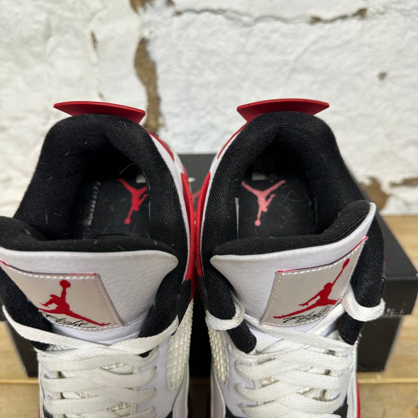 Air Jordan 4 Red Cement Sz 10