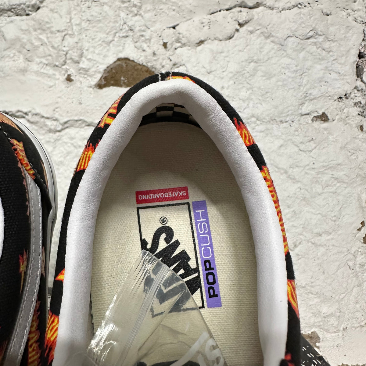 Vans Old Skool Thrasher Flame Logo Sz 8.5 DS