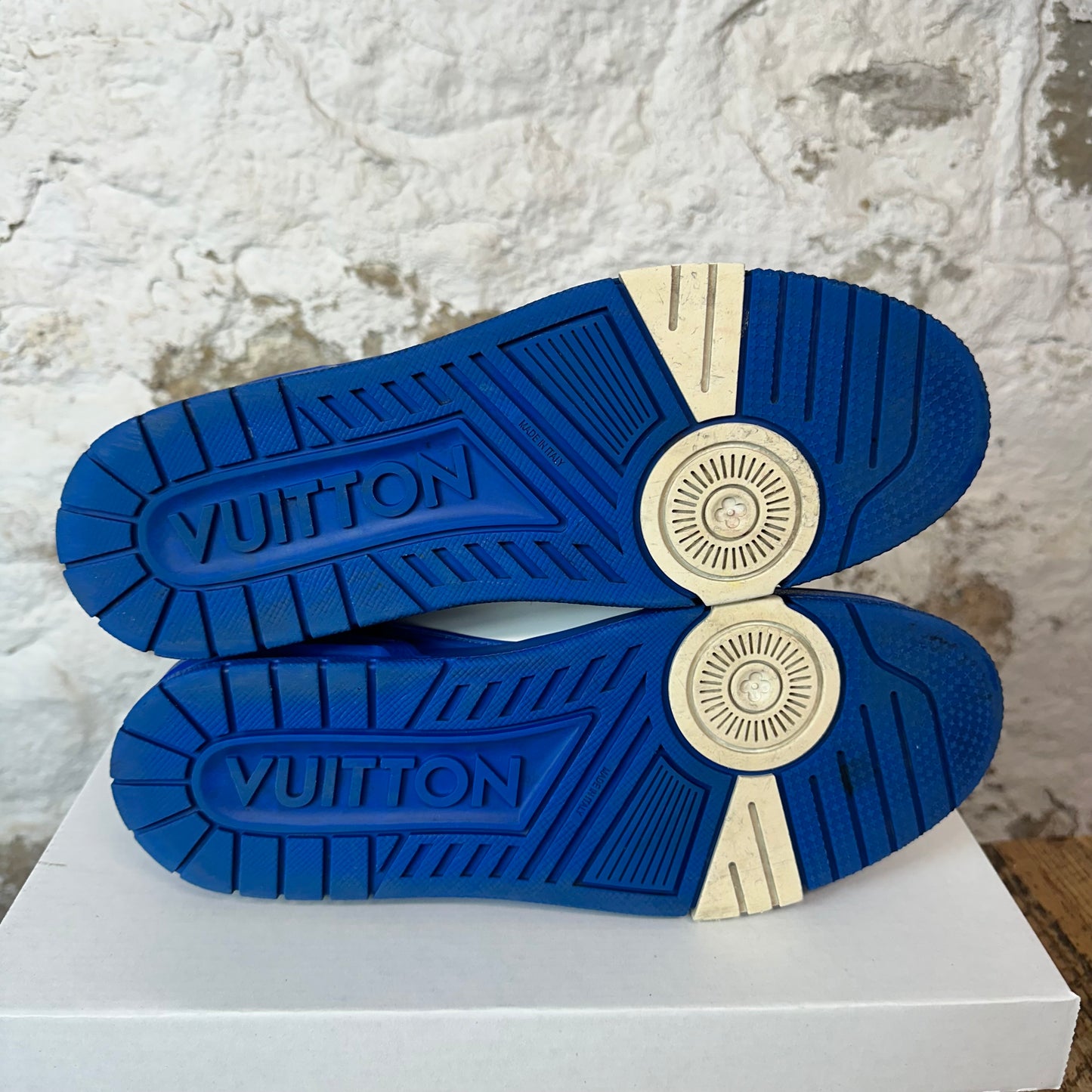 Louis Vuitton Blue White Trainer Sz 11 (9.5LV) No Box