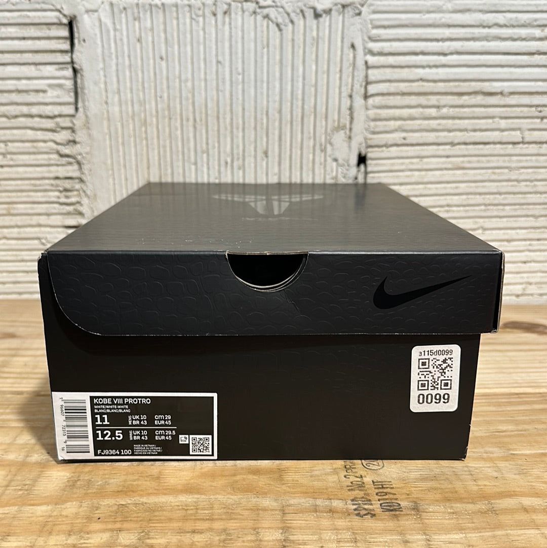 Nike Kobe 8 Protro Halo Sz 11 DS