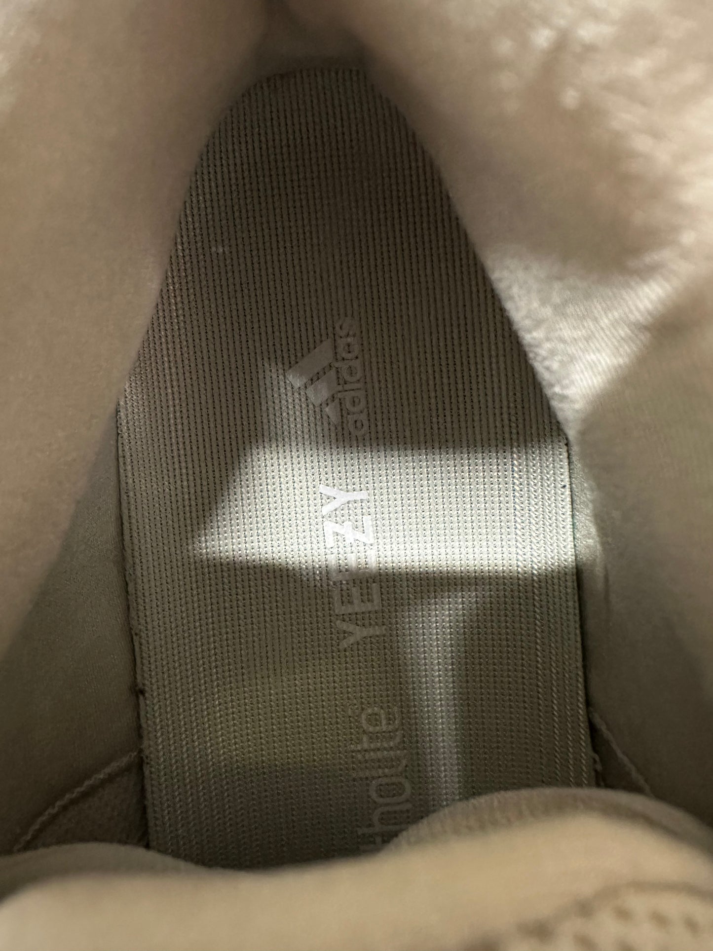 Yeezy 350 V2 Blush Sz 12