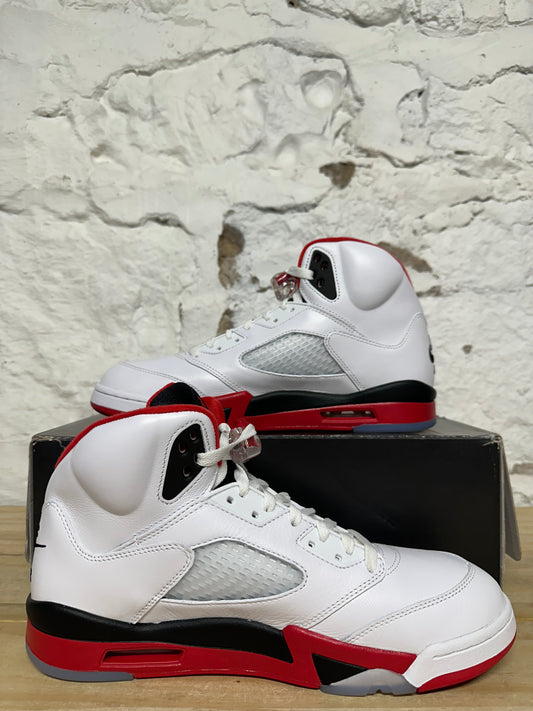 Air Jordan 5 Fire Red Black Tongue (2025) Sz 11.5