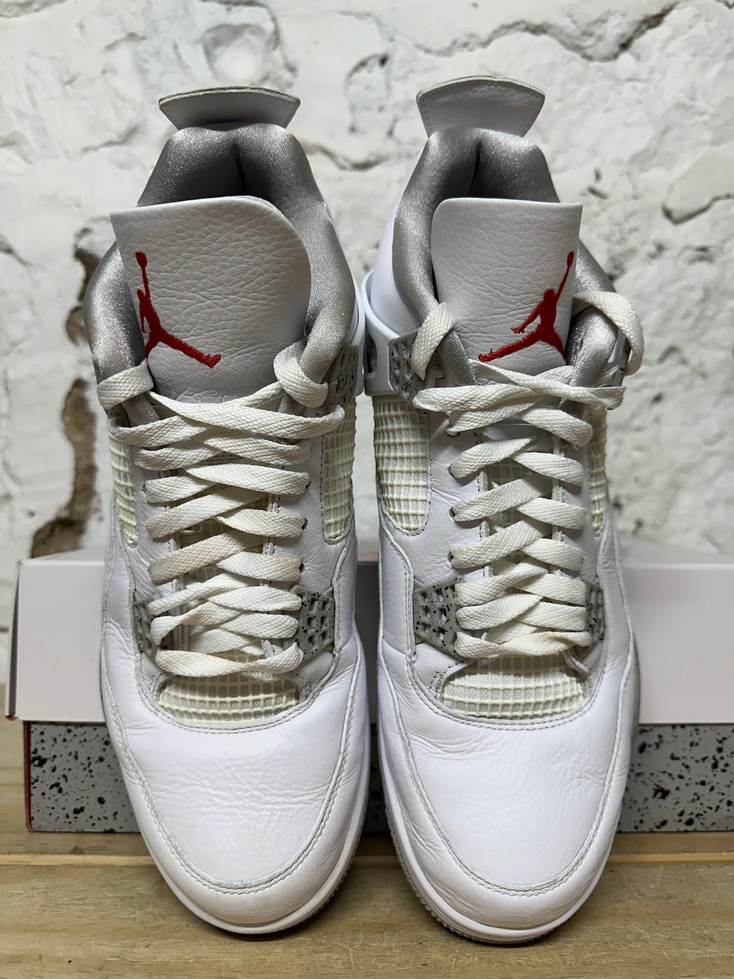 Air Jordan 4 White Oreo Sz 11.5