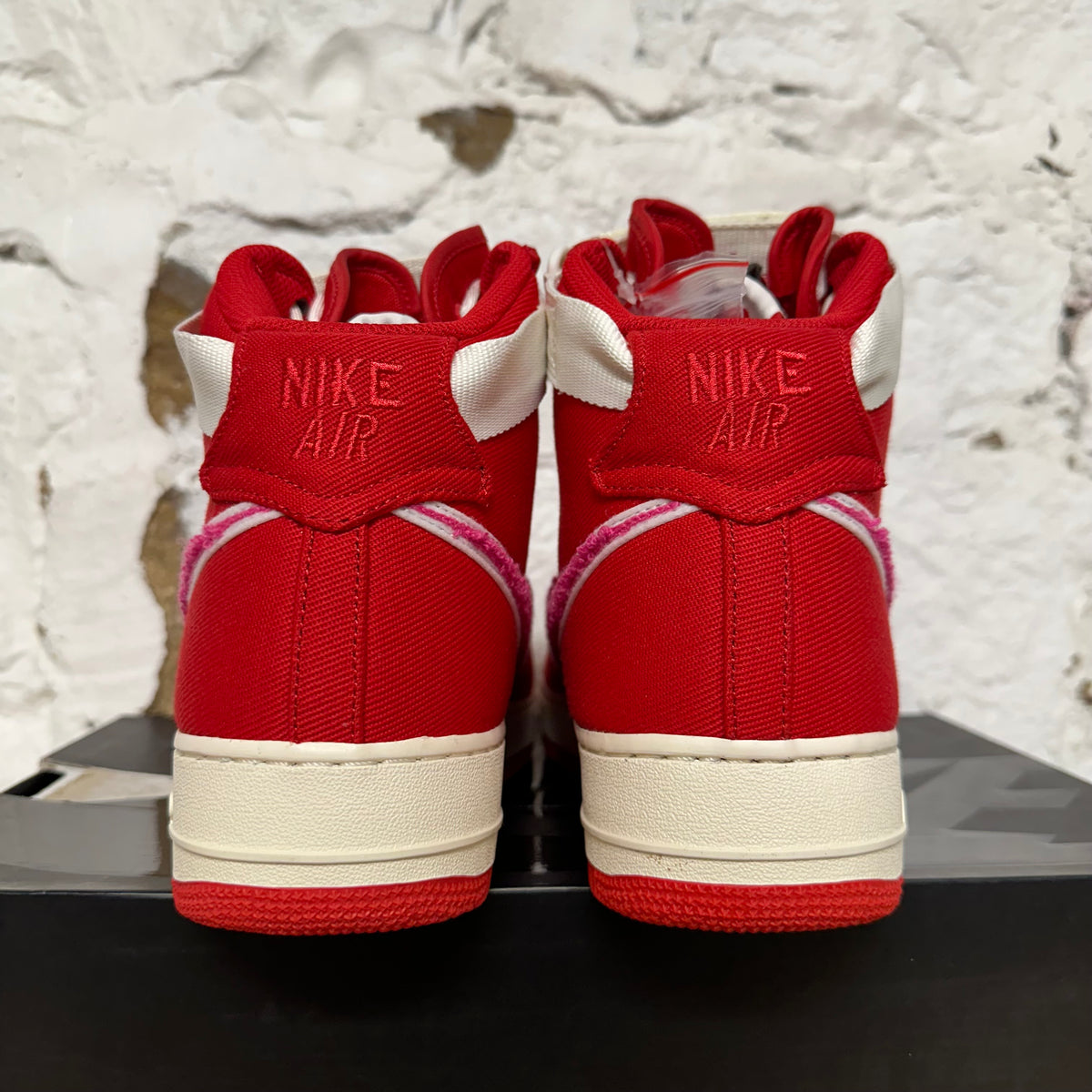Nike Air Force 1 High Emotionally Unavailable Sz 12 DS