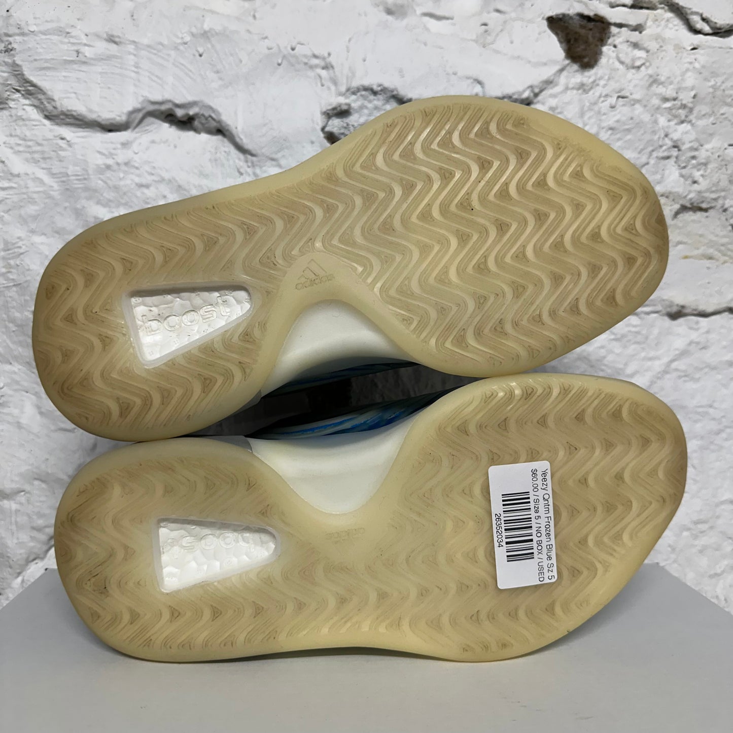 Yeezy Qntm Frozen Blue Sz 5