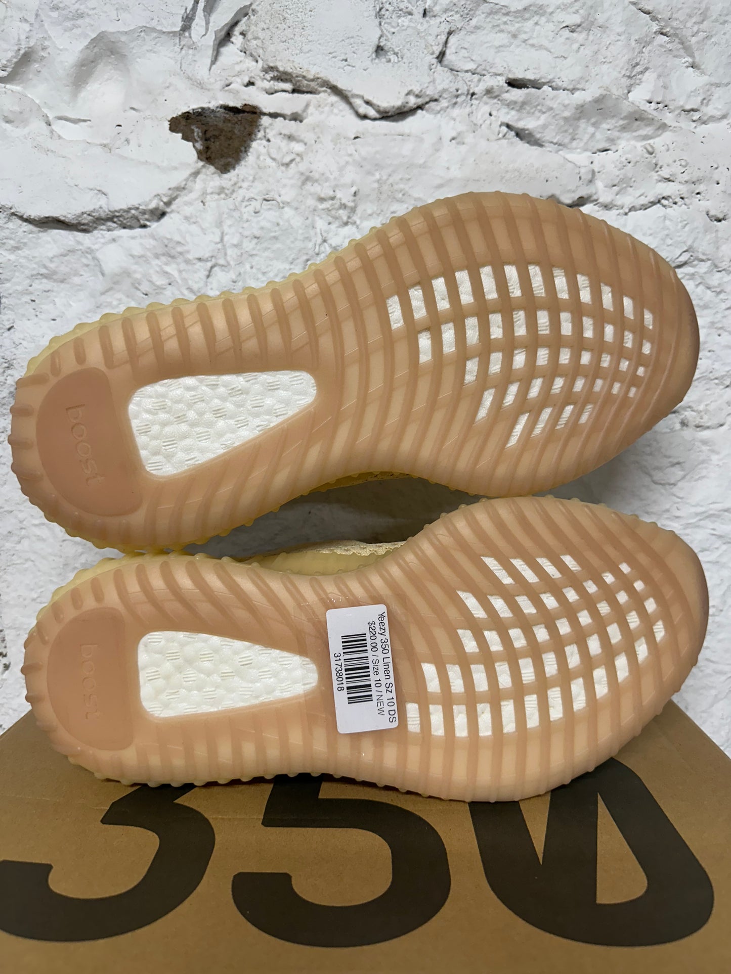 Yeezy 350 V2 Linen Sz 10 DS