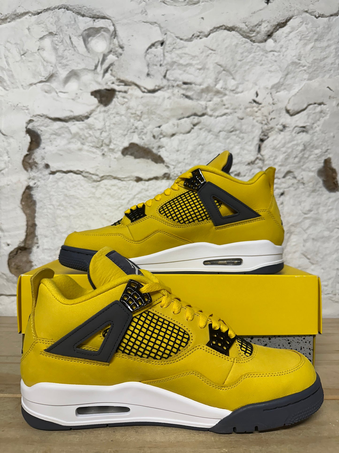 Air Jordan 4 Lightning Sz 10 DS