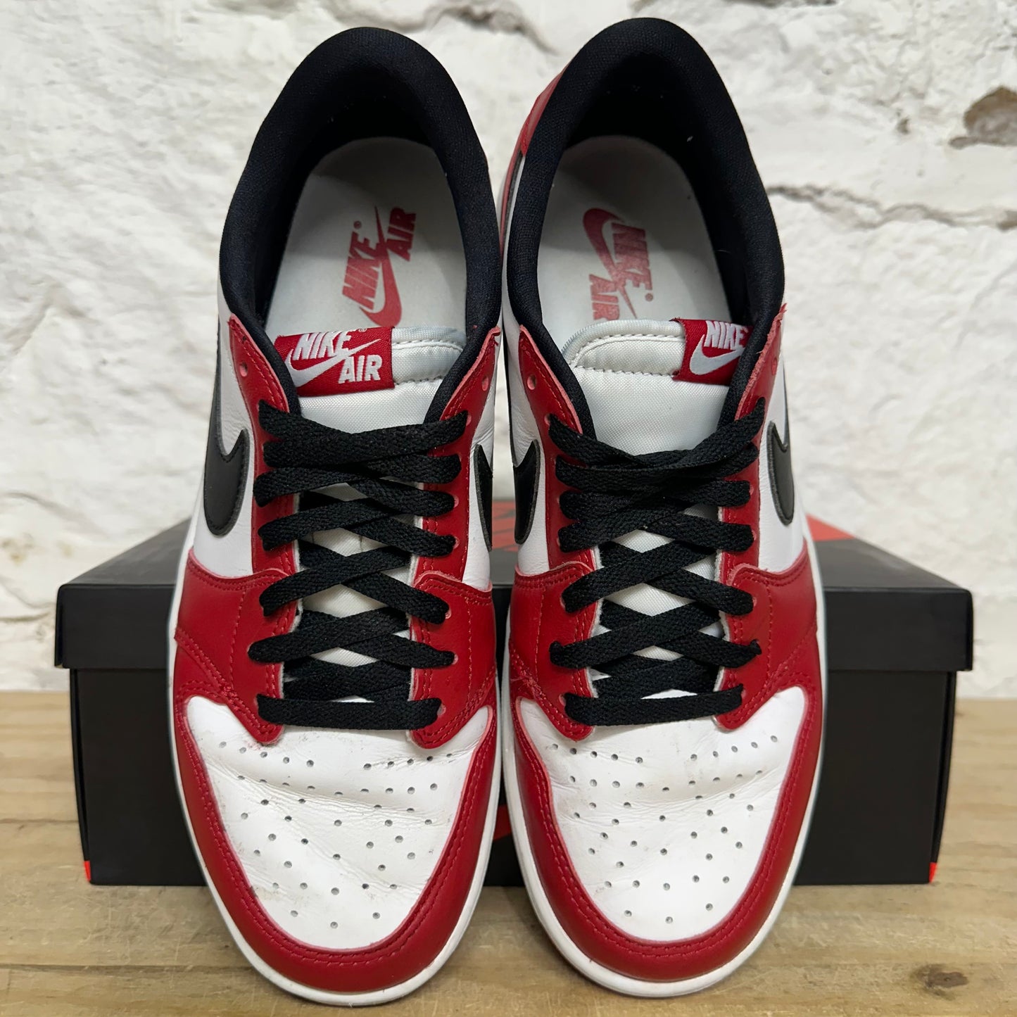 Air Jordan 1 Low Chicago Sz 9.5