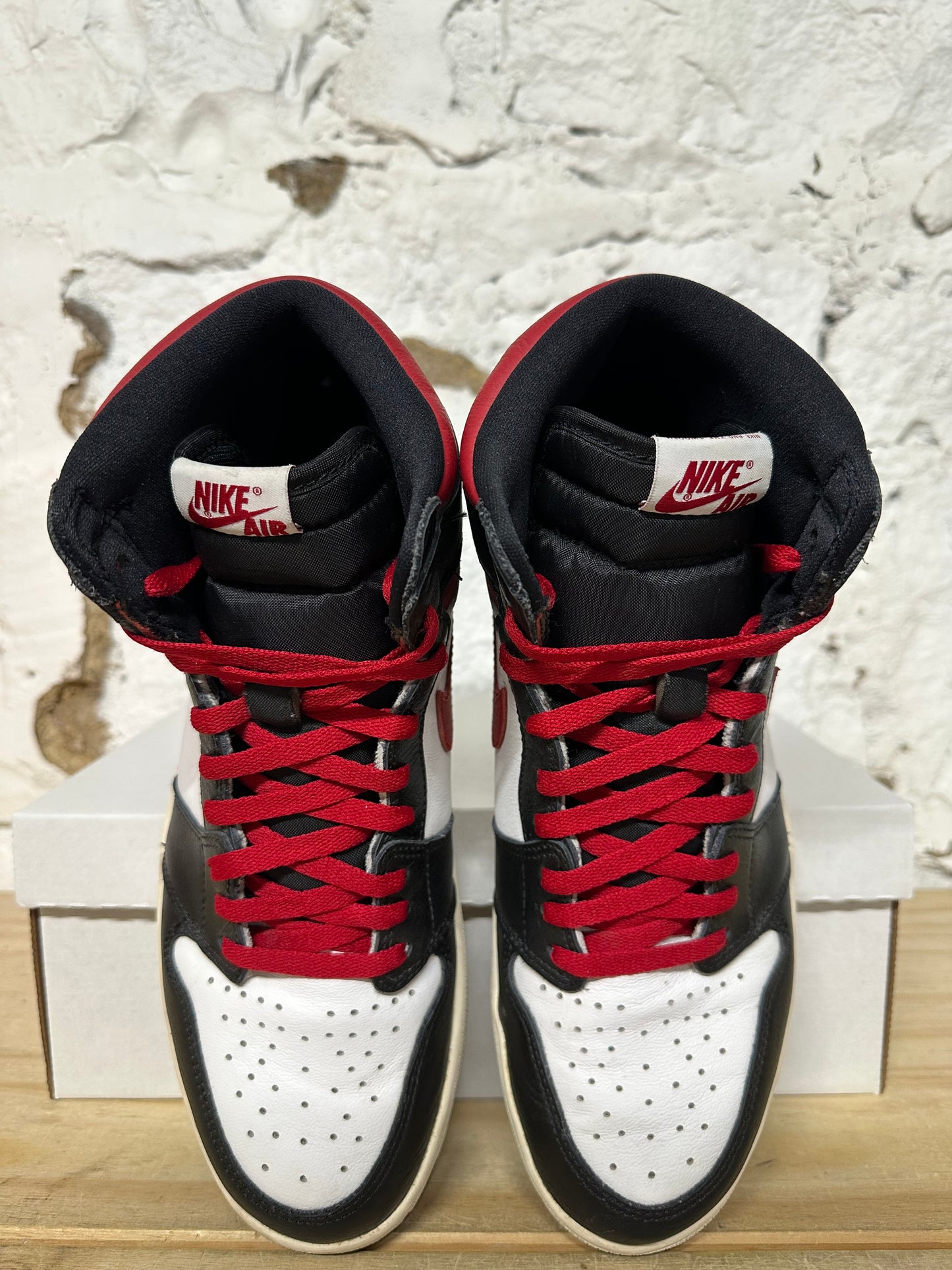 Air Jordan 1 High Gym Red Sz 11