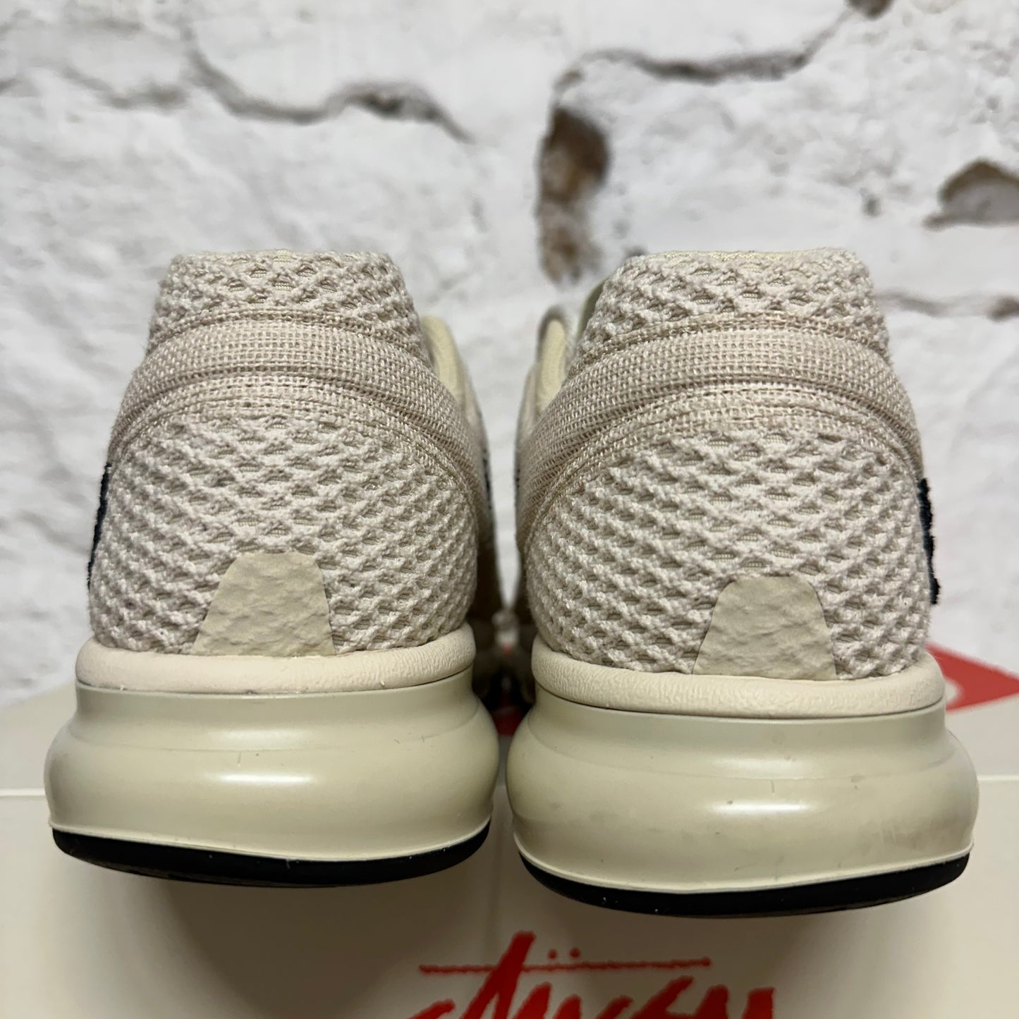 Nike Air Max 2013 Stussy Fossil Sz 10.5