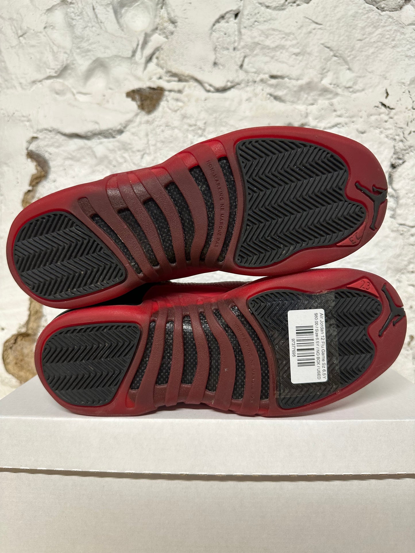Air Jordan 12 Flu Game Sz 6.5Y