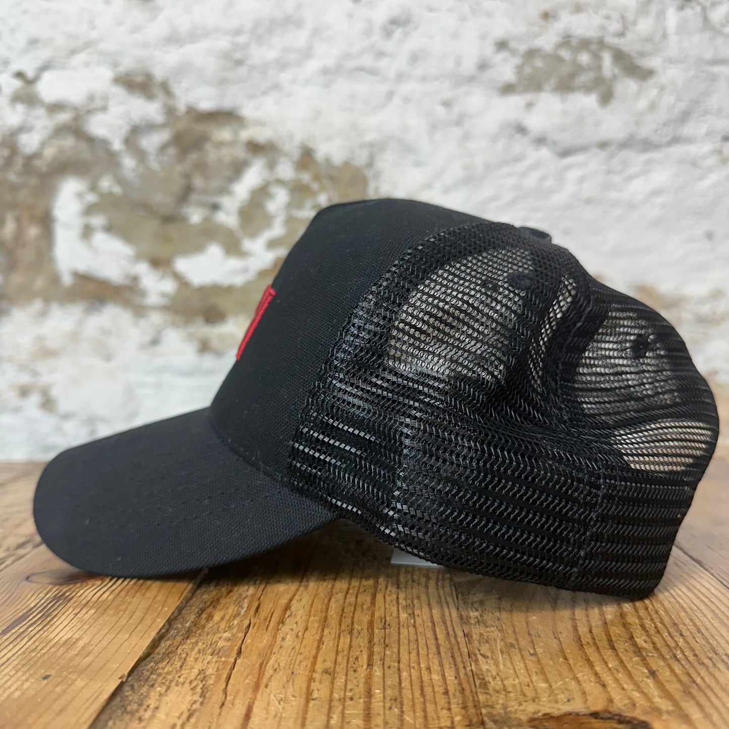 Amiri Red Spell Black Trucker Hat