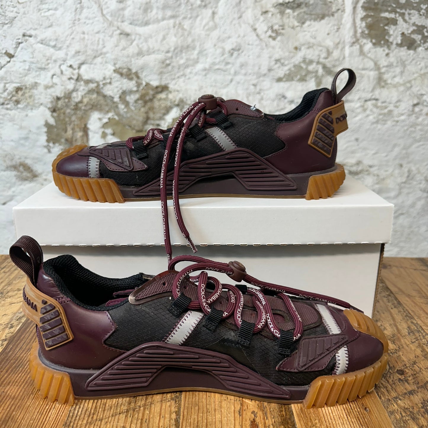 Dolce Gabbana NS1 Maroon Black Sneaker Sz 10.5 (43.5) No Box