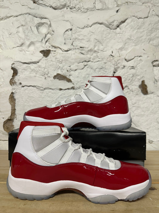 Air Jordan 11 High Cherry Sz 13 DS