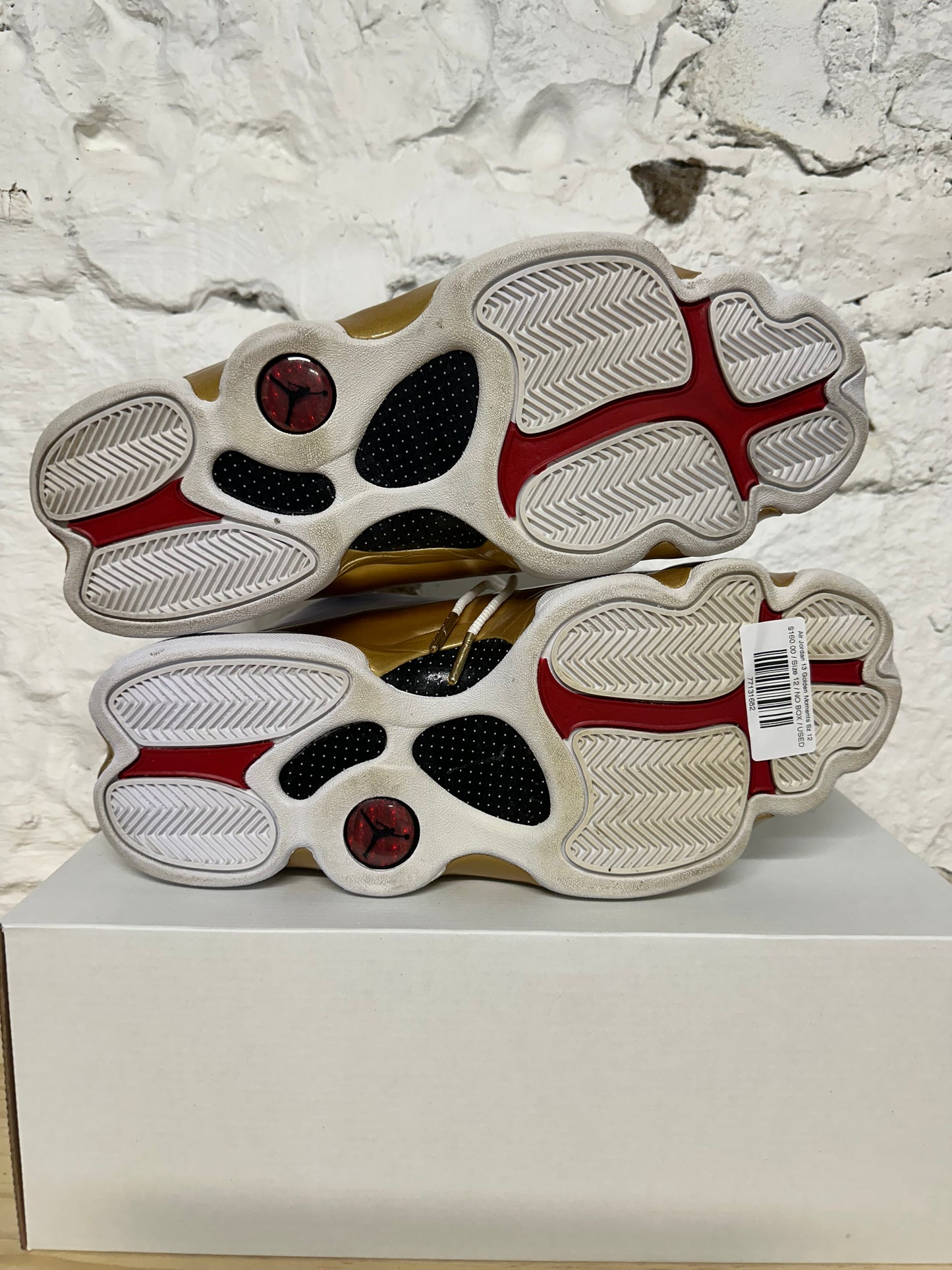 Air Jordan 13 Golden Moments Sz 12