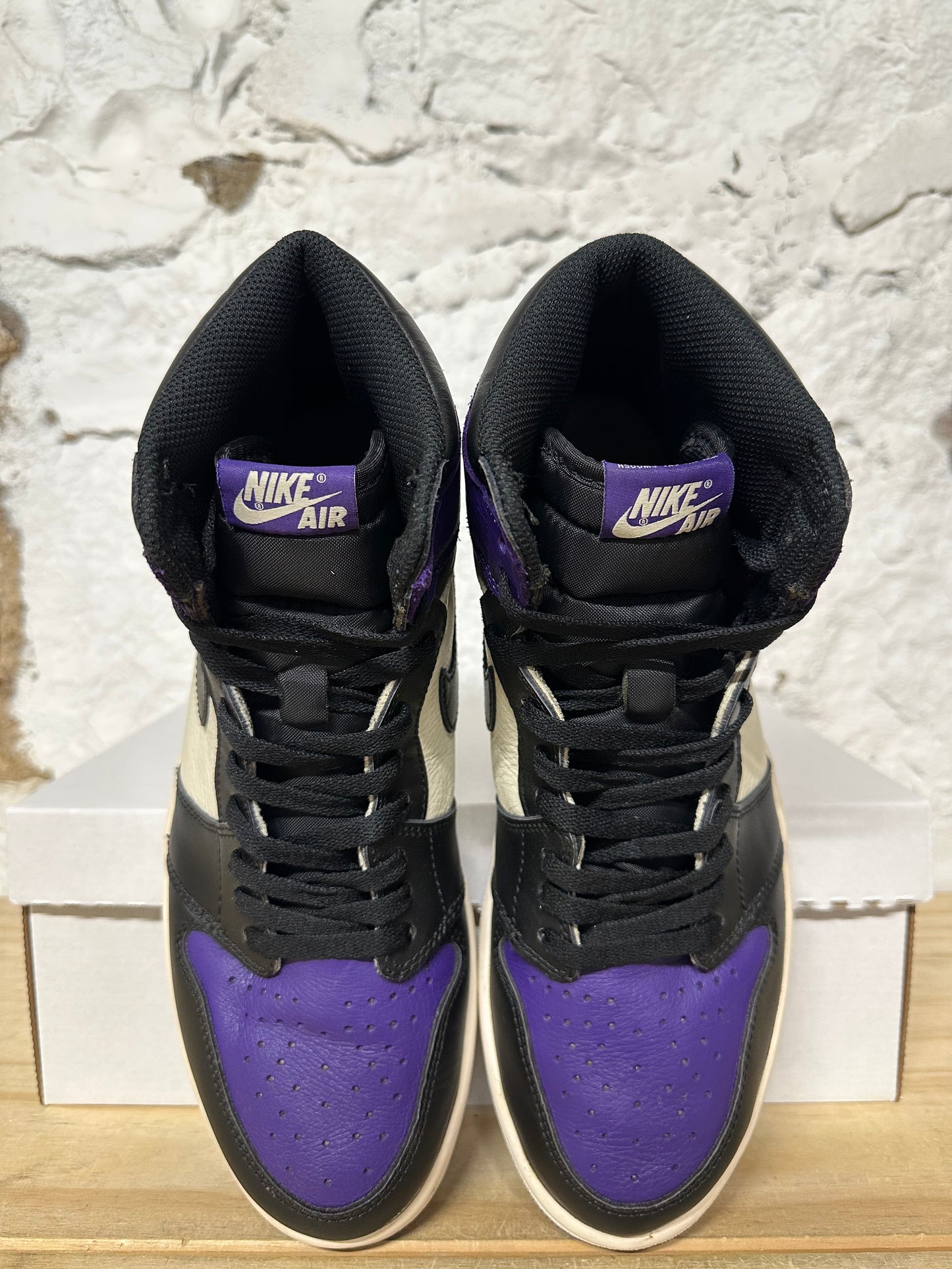 Air Jordan 1 High Court Purple Sz 11