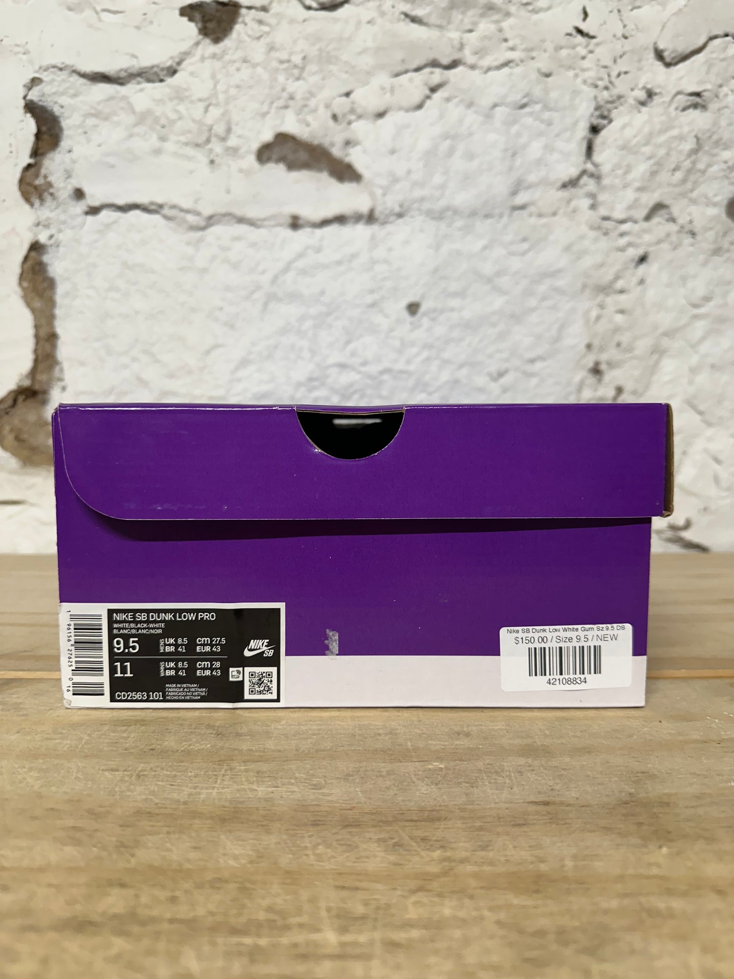 Nike SB Dunk Low White Gum Sz 9.5 DS