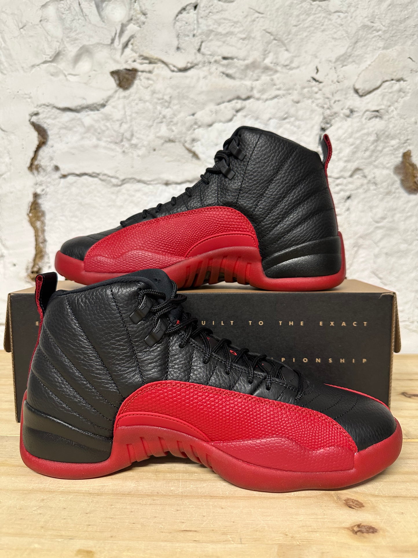 Air Jordan 12 Flu Game Sz 10.5 DS
