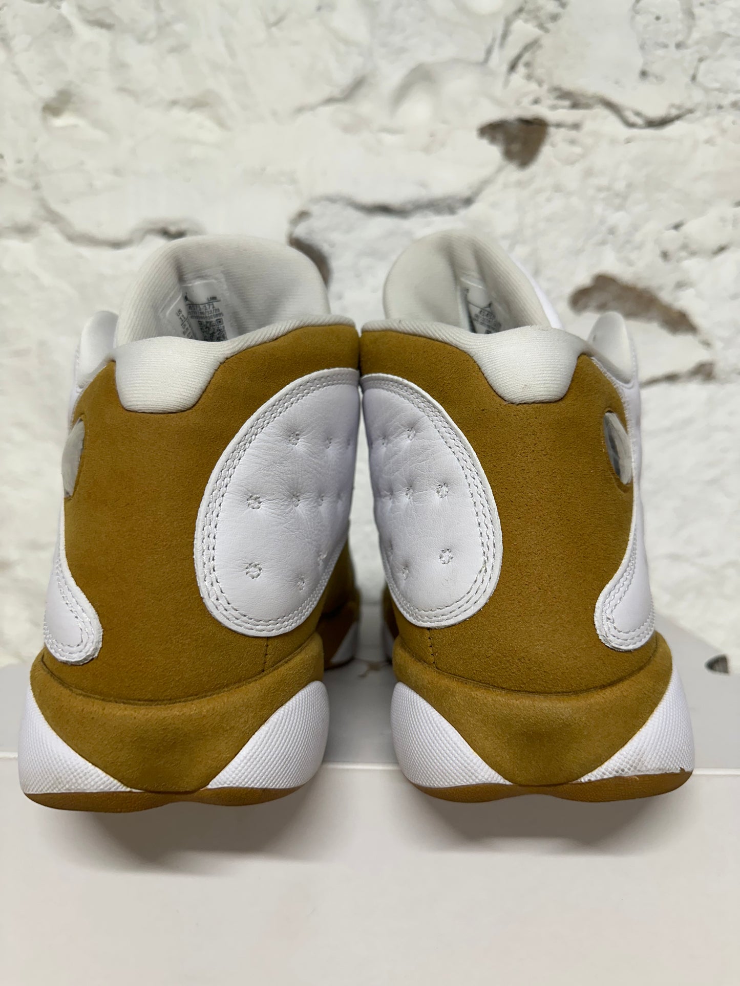 Air Jordan 13 Wheat Sz 11