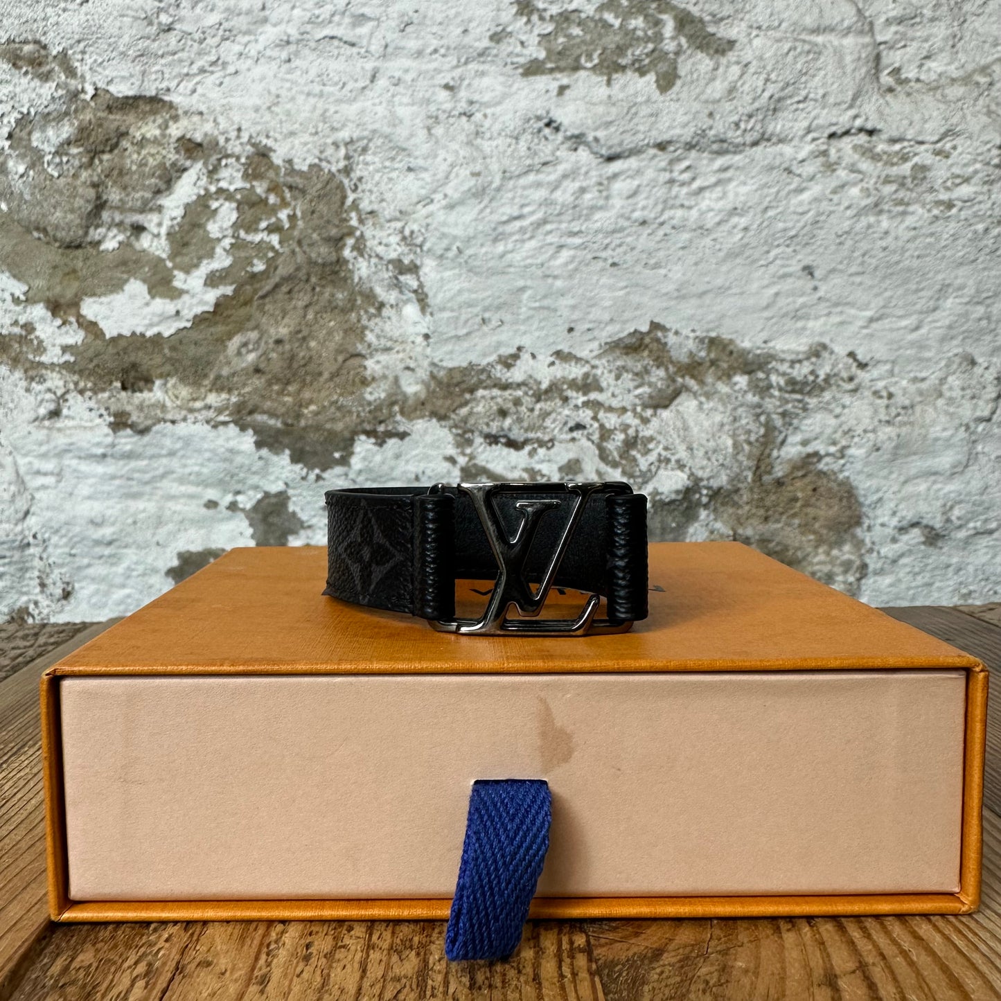 Louis Vuitton Graphite Hockenheim Bracelet Sz 19 W/ Box