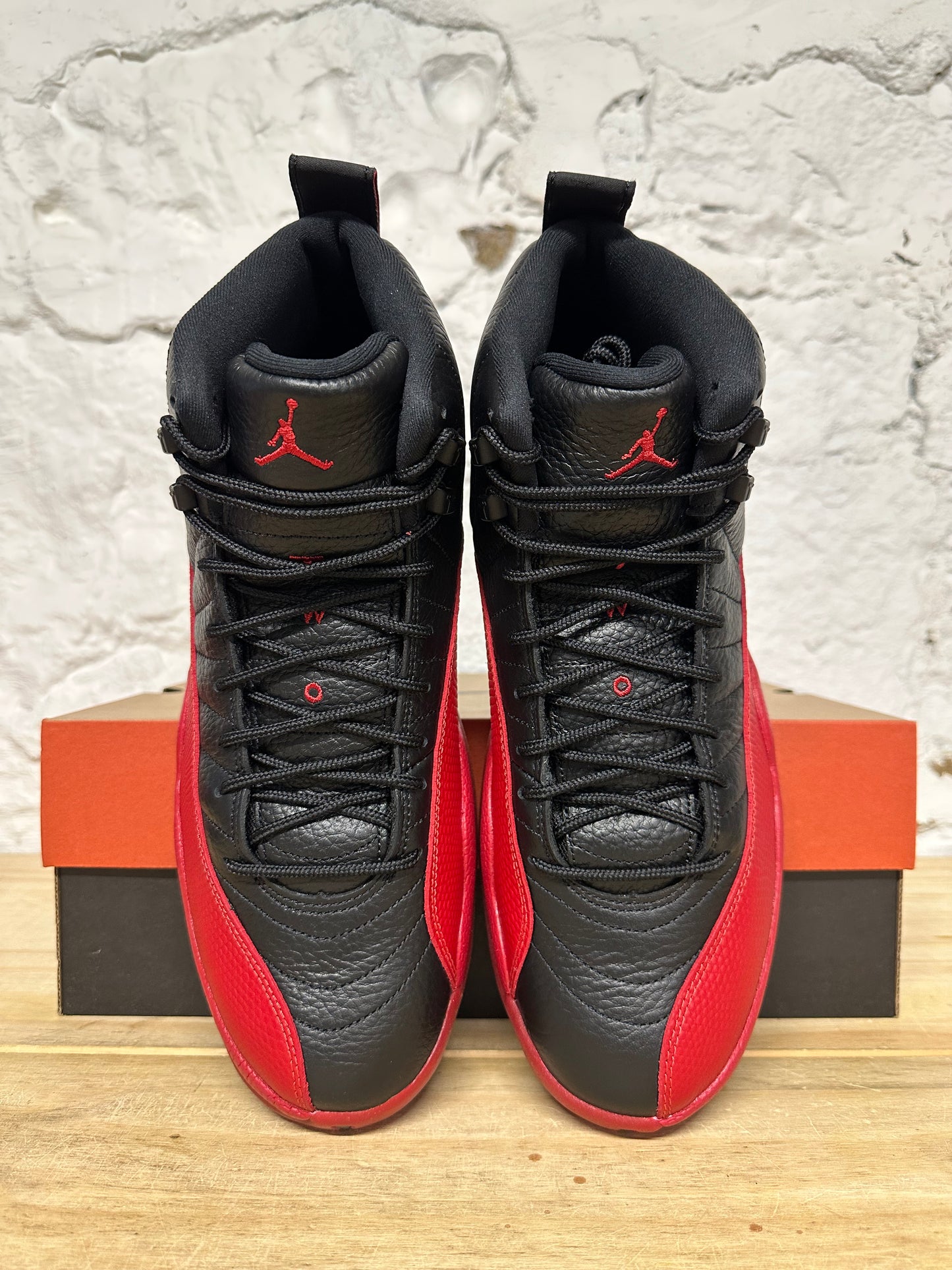 Air Jordan 12 Flu Game Sz 12 DS