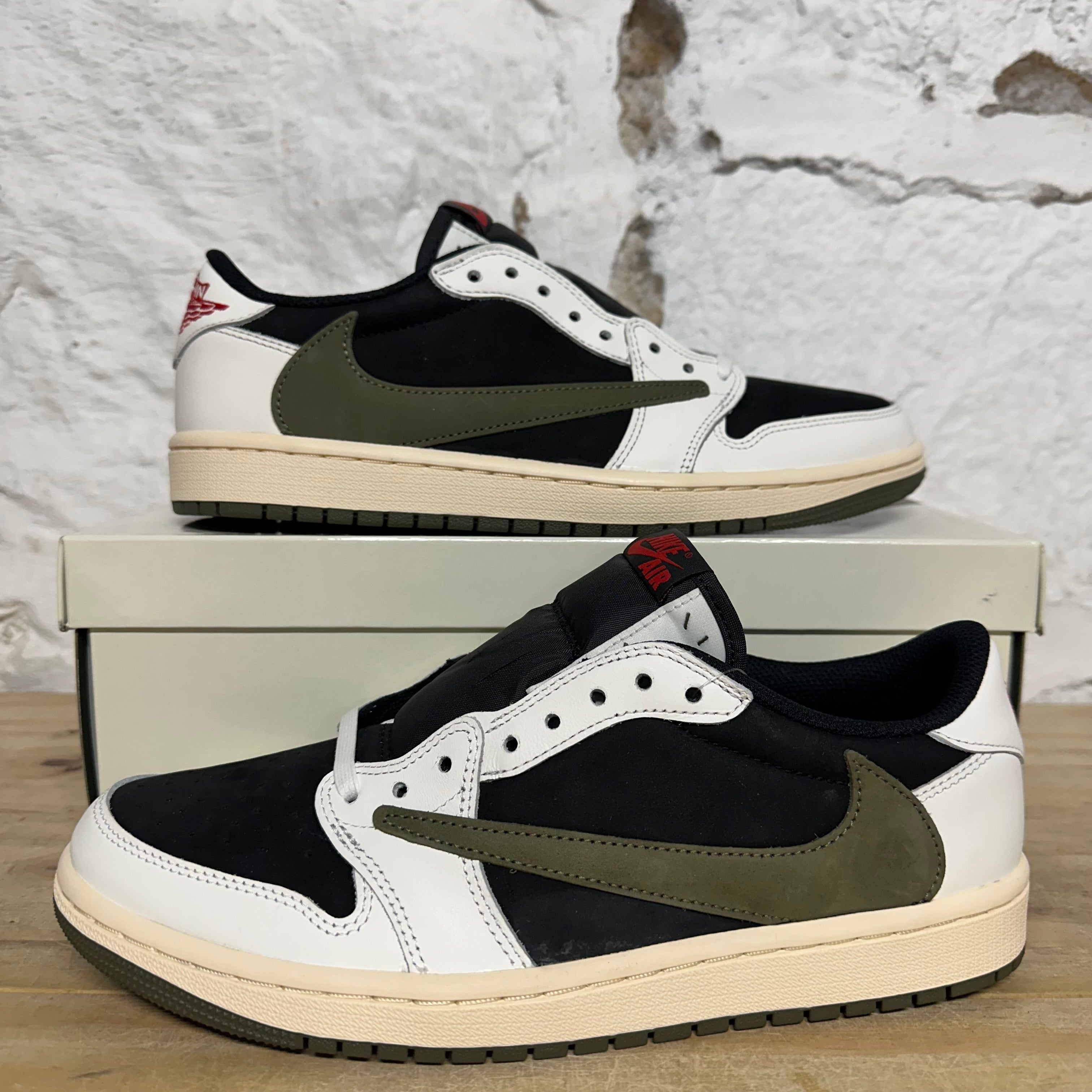 Air Jordan 1 Low Travis Scott Olive Sz 8.5 (10W) DS