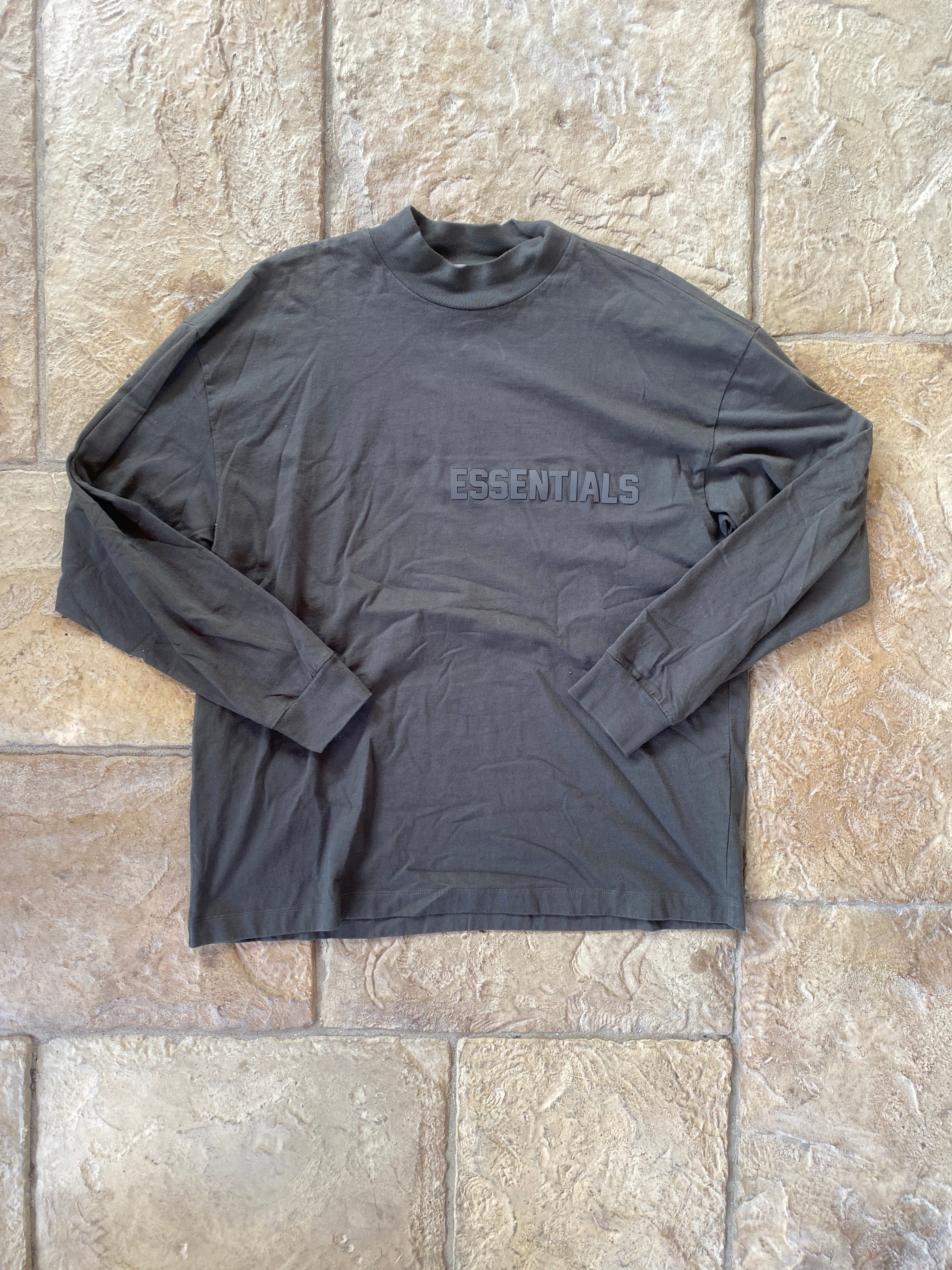 Fear of God Essentials Off Black L/S T-Shirt Sz M