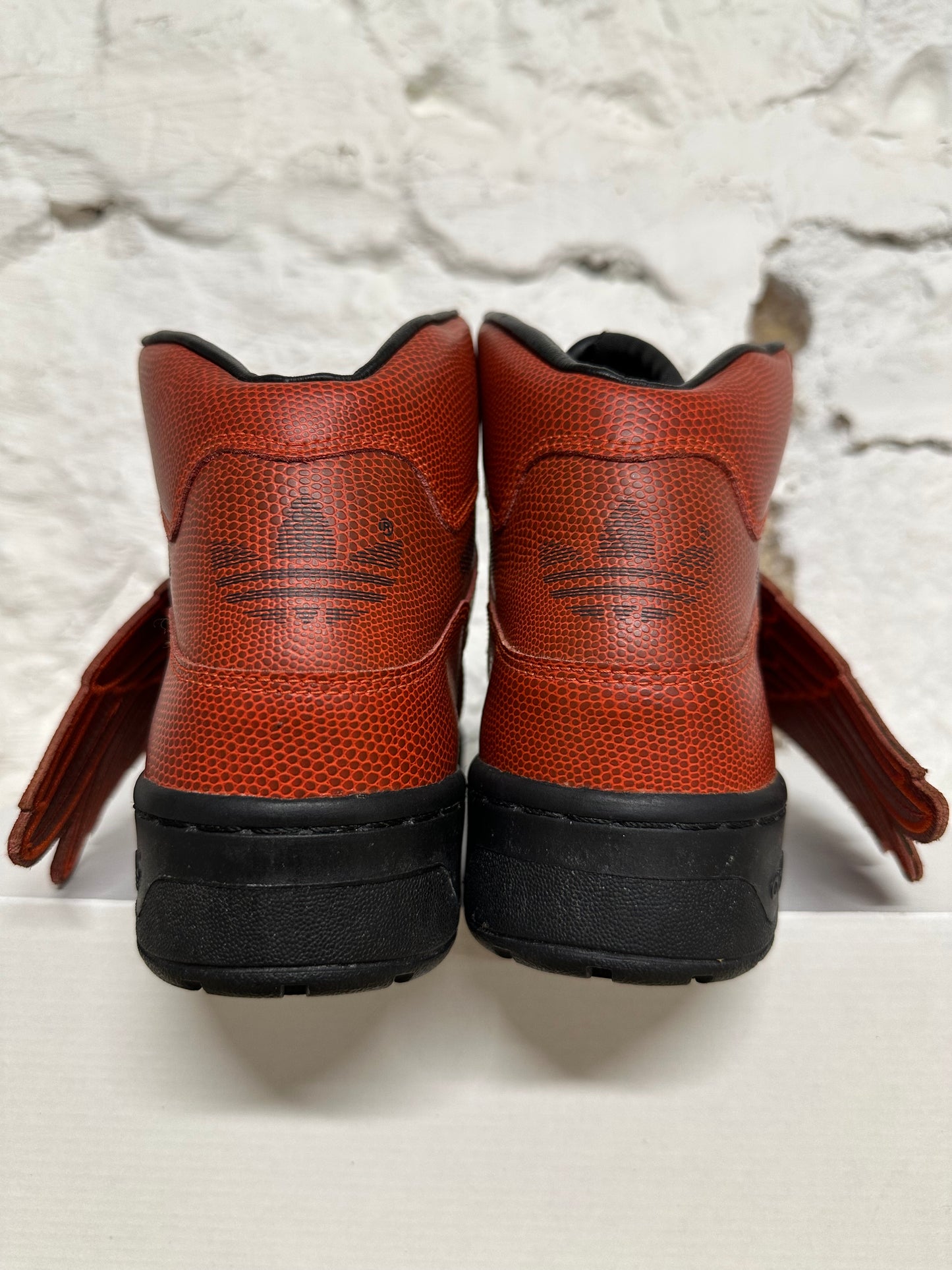 Adidas Jeremy Scott Wings B-Ball Sz 9