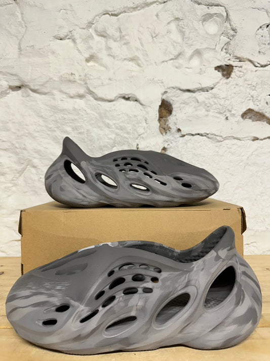 Yeezy Foam Runner MX Granite Sz 11