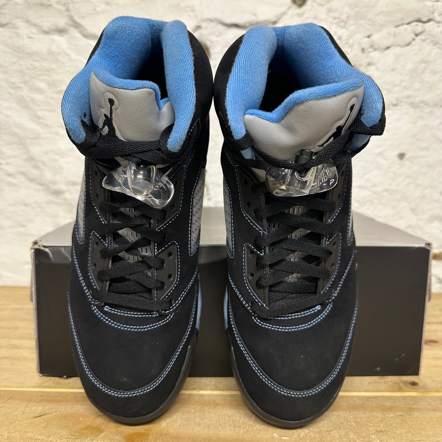 Air Jordan 5 Black University Blue Sz 11.5