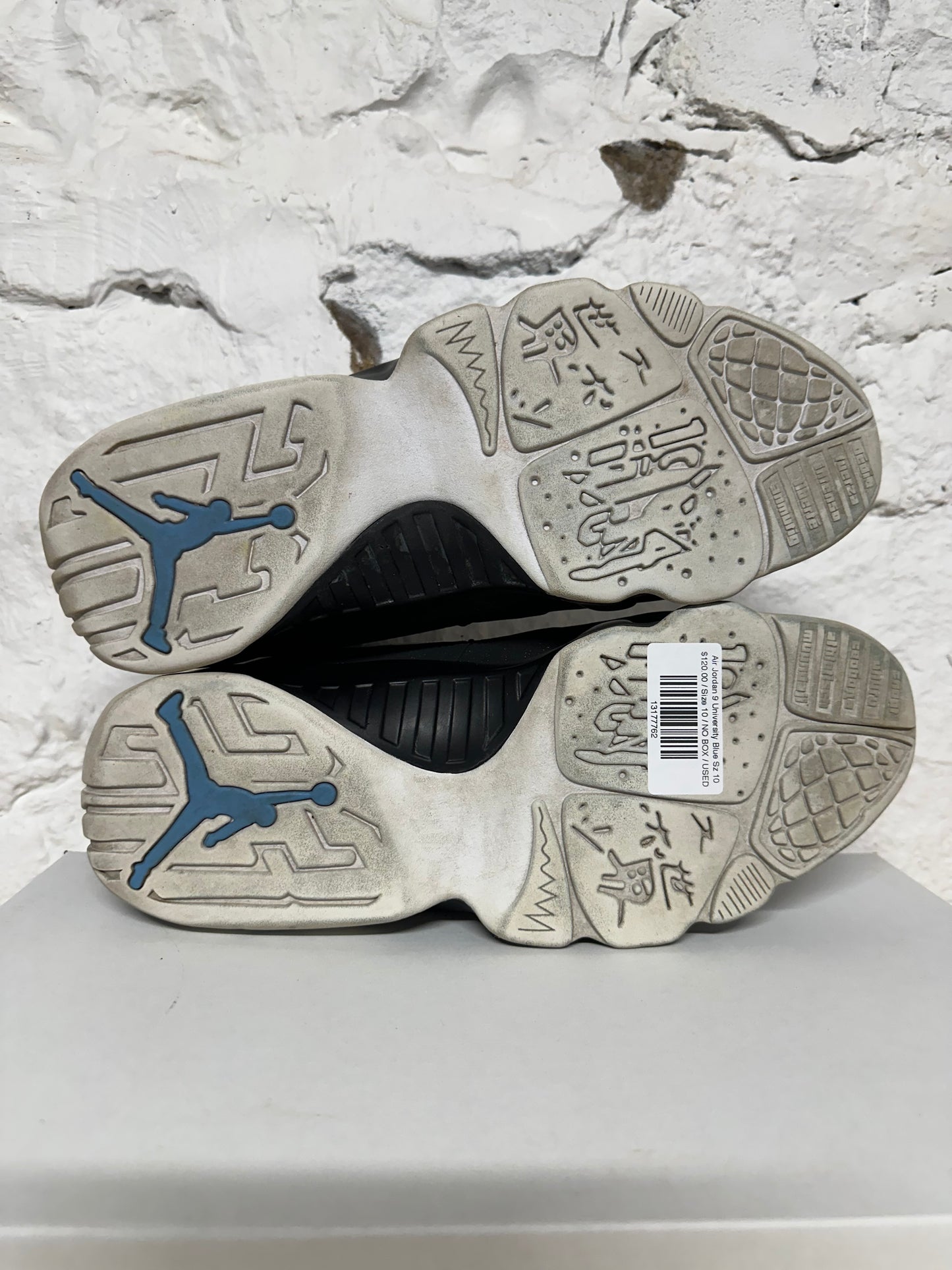 Air Jordan 9 University Blue Sz 10