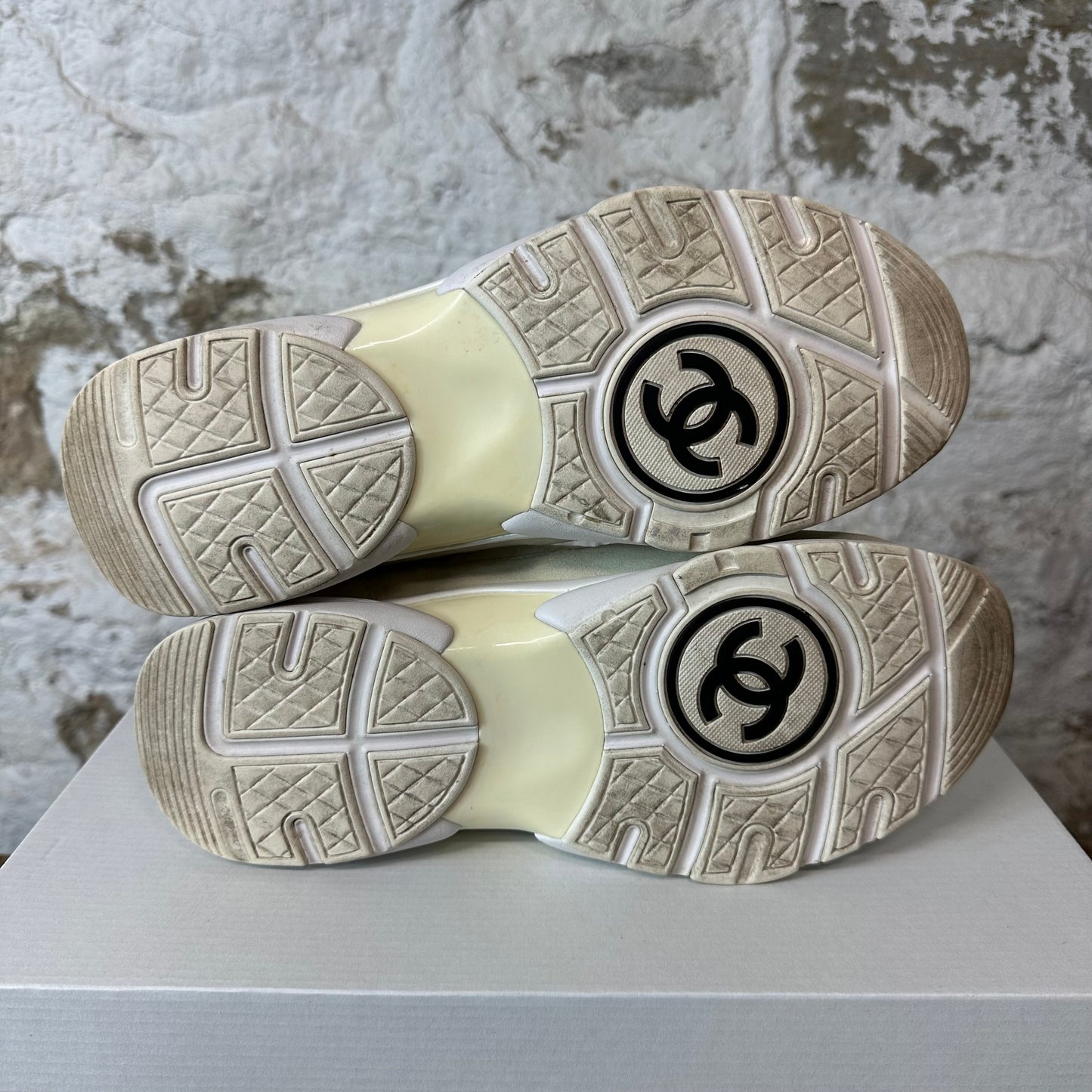 Chanel CC Cream White Trainer Sz 7.5 (40.5) No Box