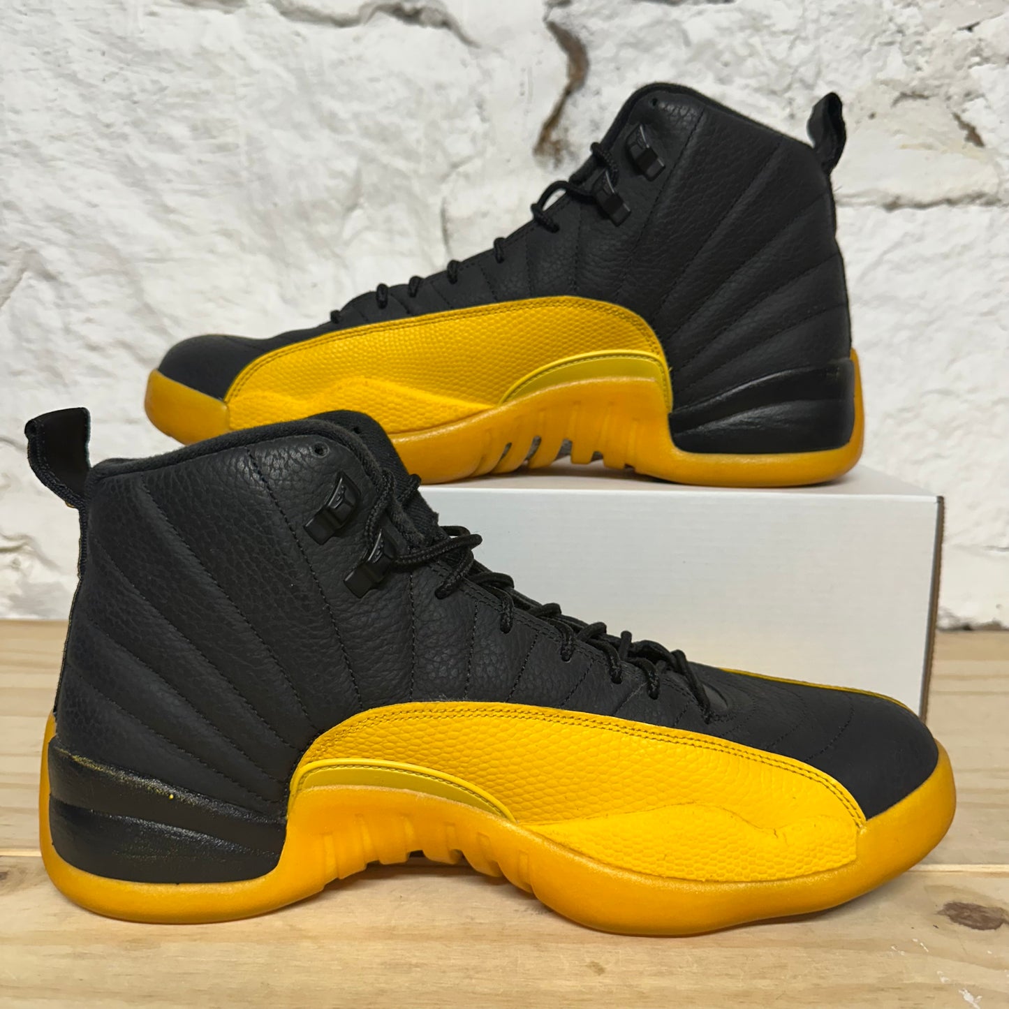 Air Jordan 12 University Gold Sz 12
